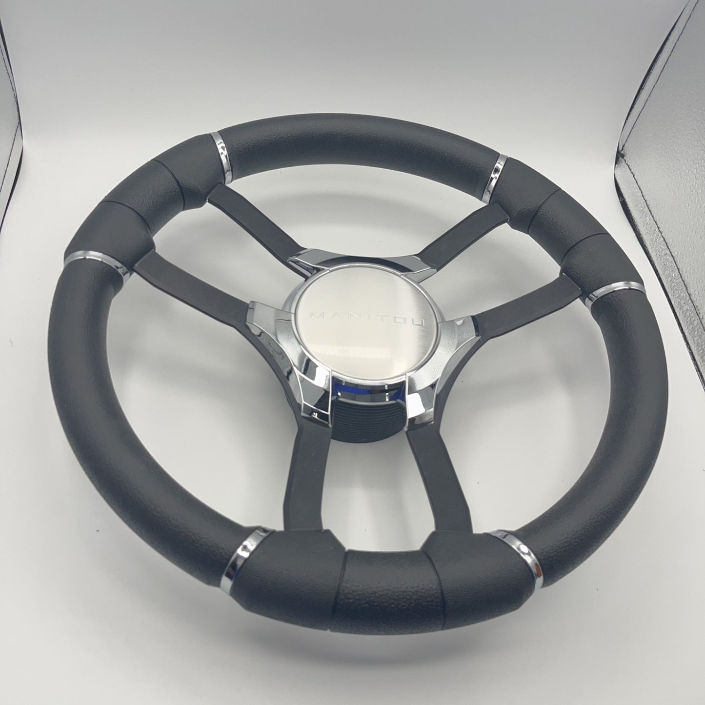 Malera Boat Steering Wheel Black Aluminum Spokes - Chrome-style Manitou