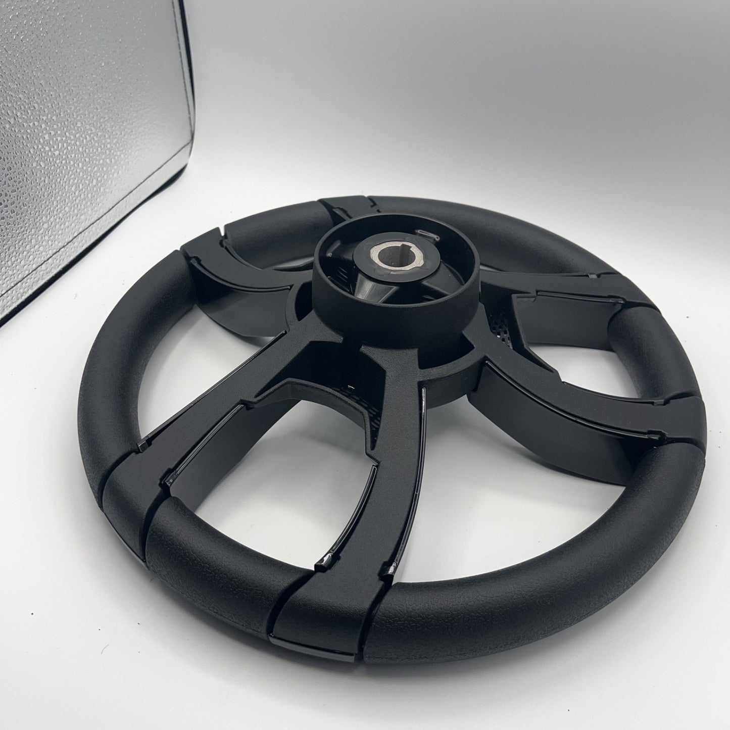 La Corte Boat Steering Wheel Black Gloss Inserts | Gussi Italia Logo