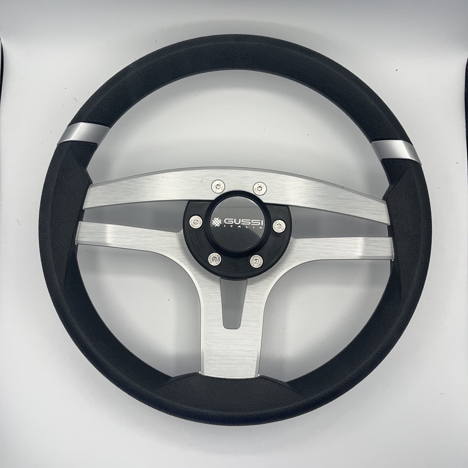Badia Boat Steering Wheel Brushed Aluminum Spokes | Gussi Snap-in