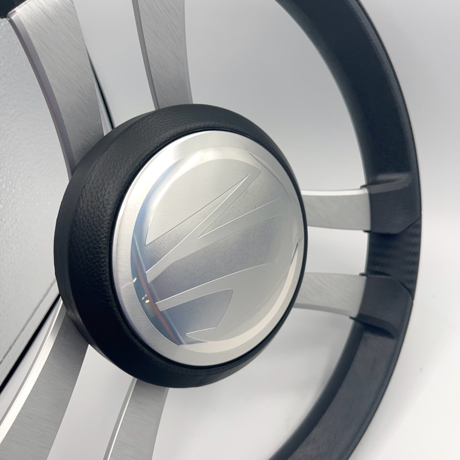 Benaco Boat Steering Wheel Brushed Aluminum Spokes | Tige Boats