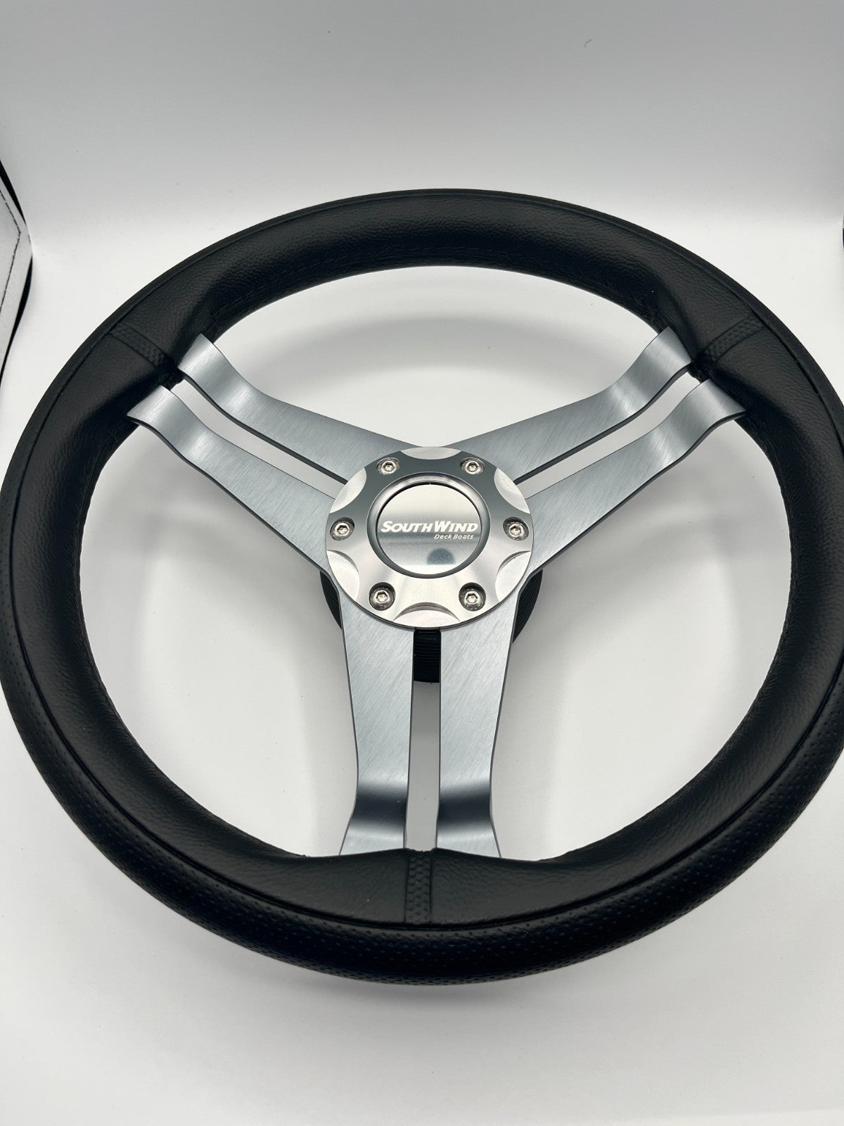 W208 Steering Wheel Gray Brushed Alum Spoke | SouthWind Deck Boats