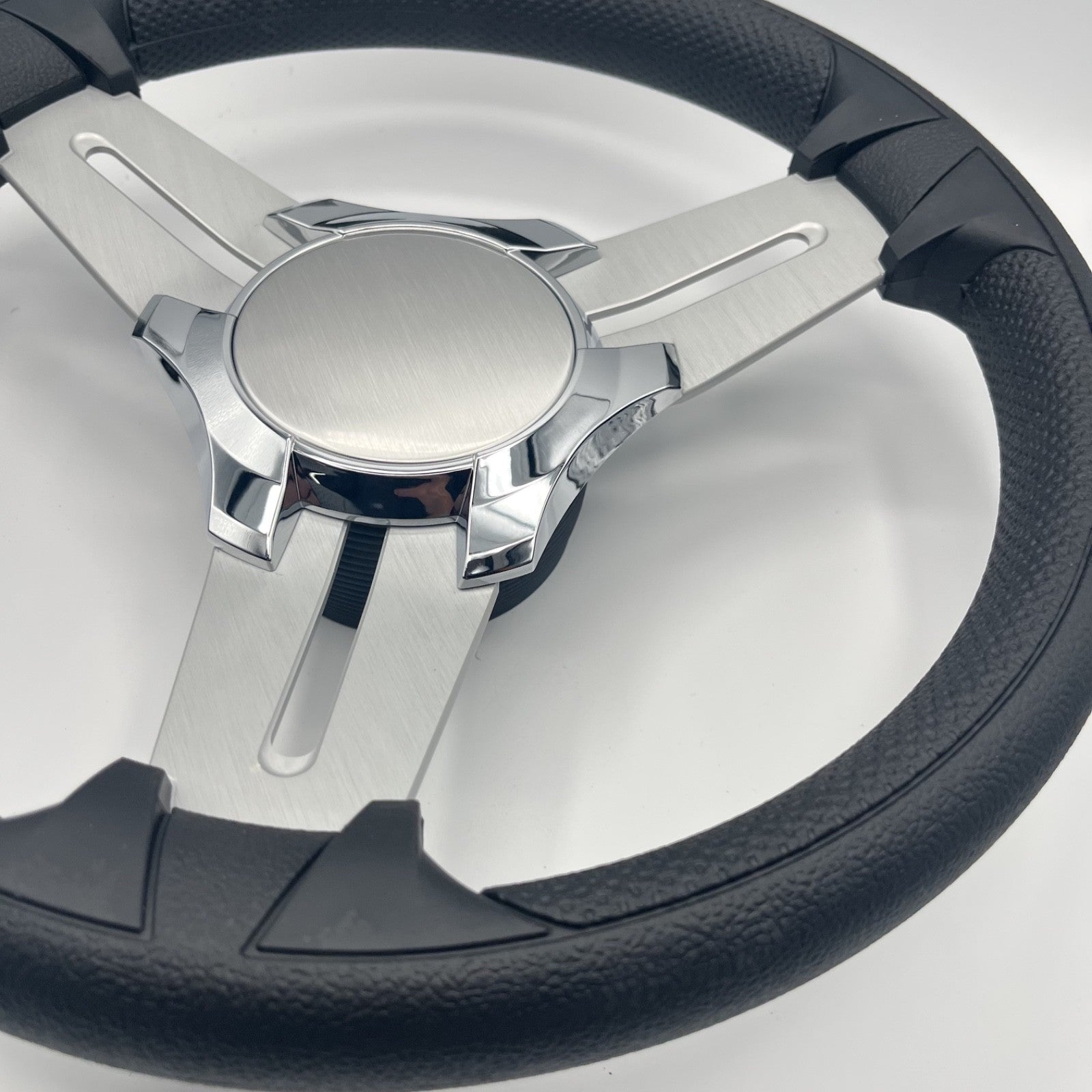 Model 15 Marine Steering Wheel Brush Alum Spokes | Blank Chrome