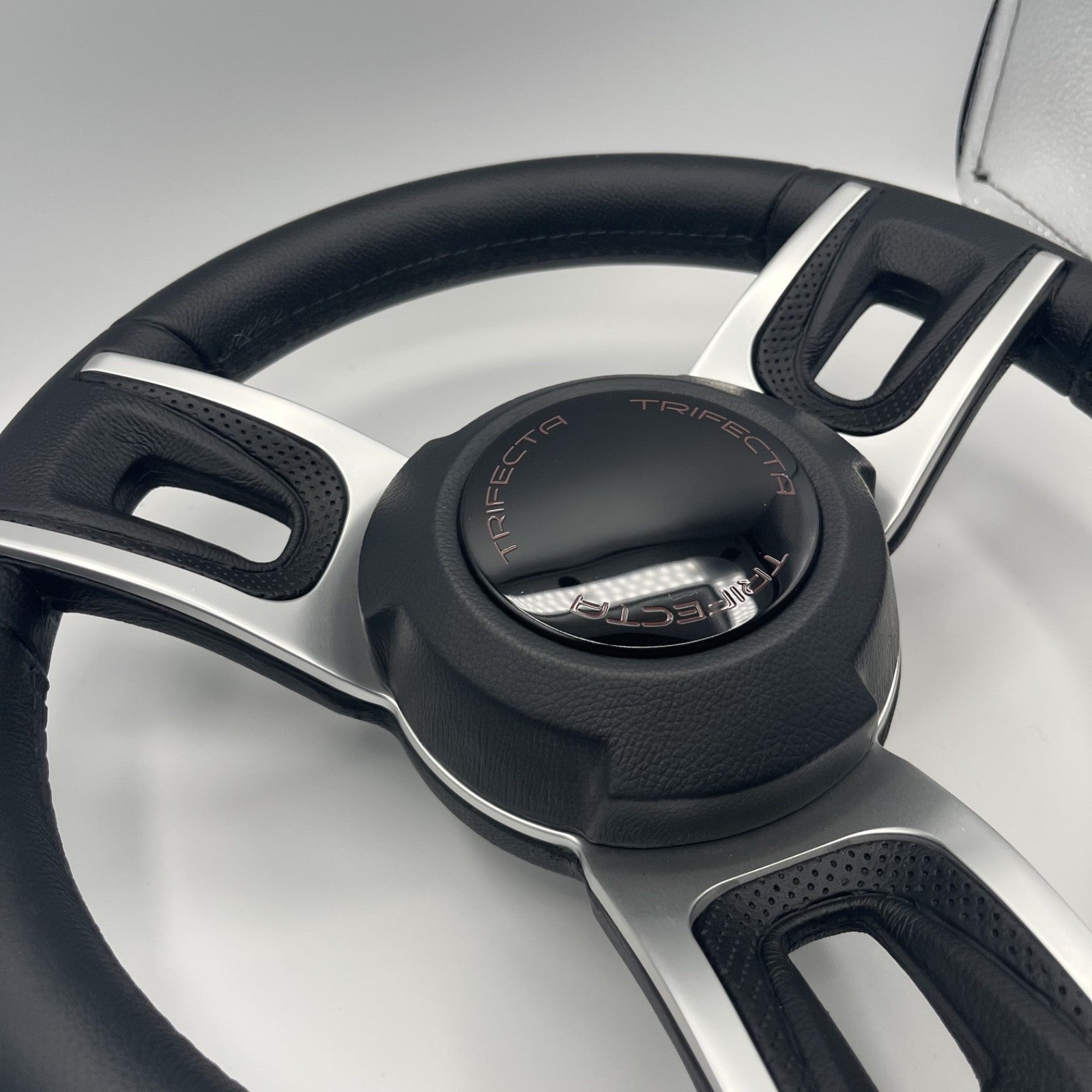 Gussi Italia Black Model 702 Steering Wheel | Trifecta Boats