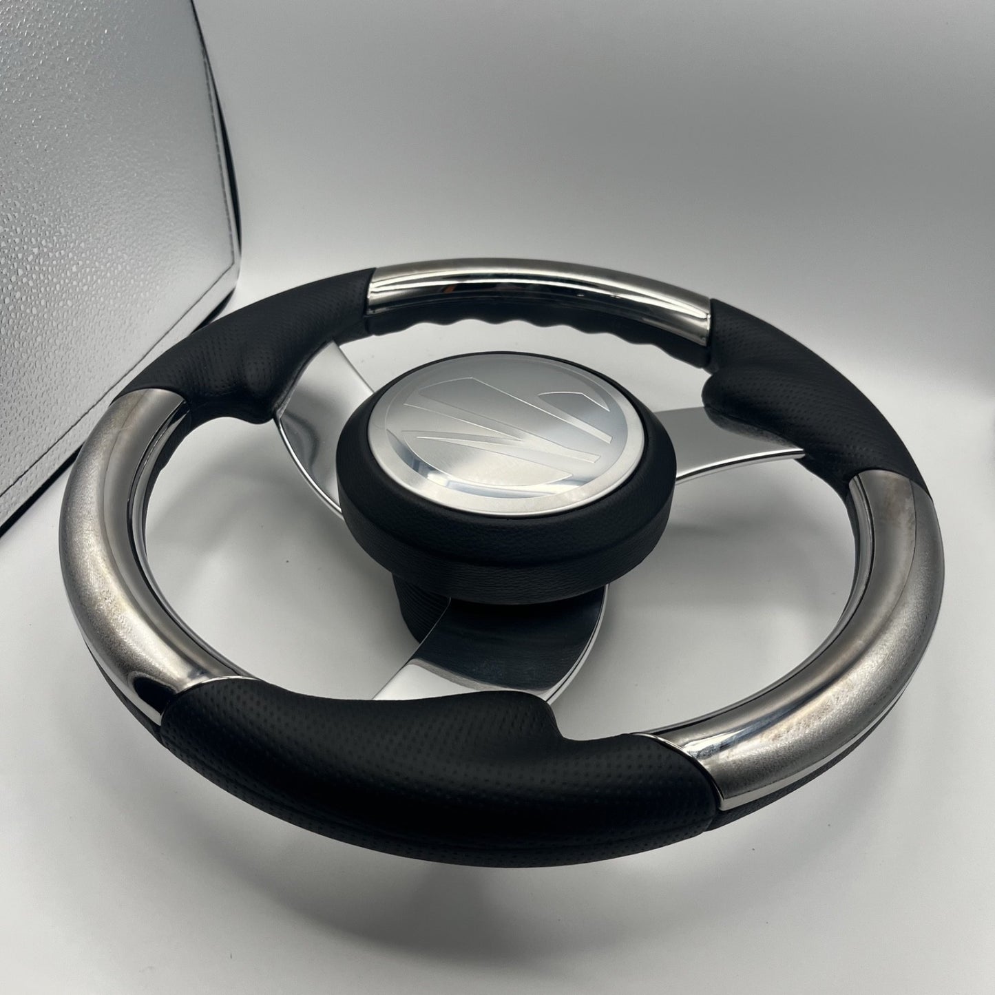 Model M533 Boat Steering Wheel Polished Aluminum Spoke | Tige