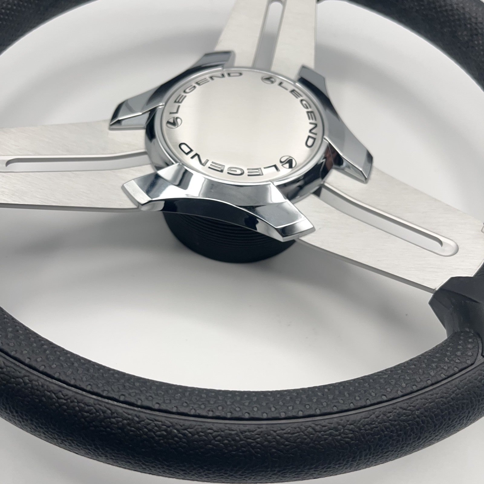 Model 15 Marine Steering Wheel Brushed Aluminum Spokes | Legend Boats