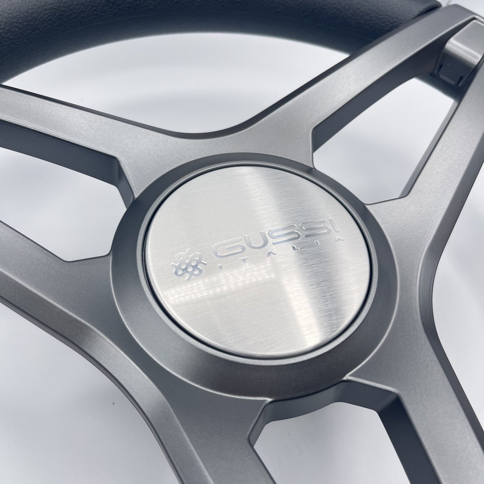 Molino Gray w/Soft Touch Urethane Rim Boat Steering Wheel | Gussi Italia