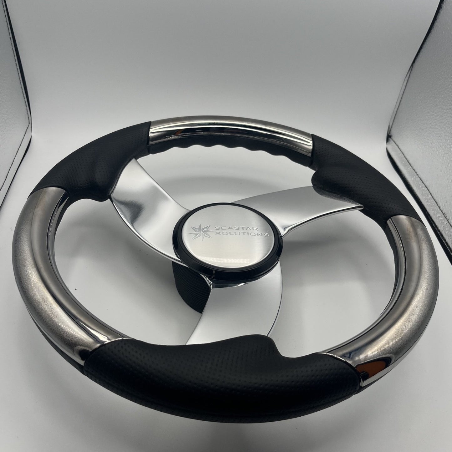 Model M533 Boat Steering Wheel Polished Alum Spoke | Seastar