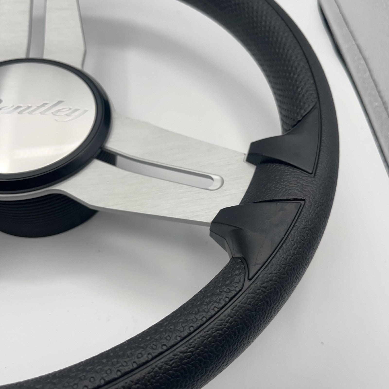 Model 15A Marine Steering Wheel Brushed Alum Spokes | Bentley Boats