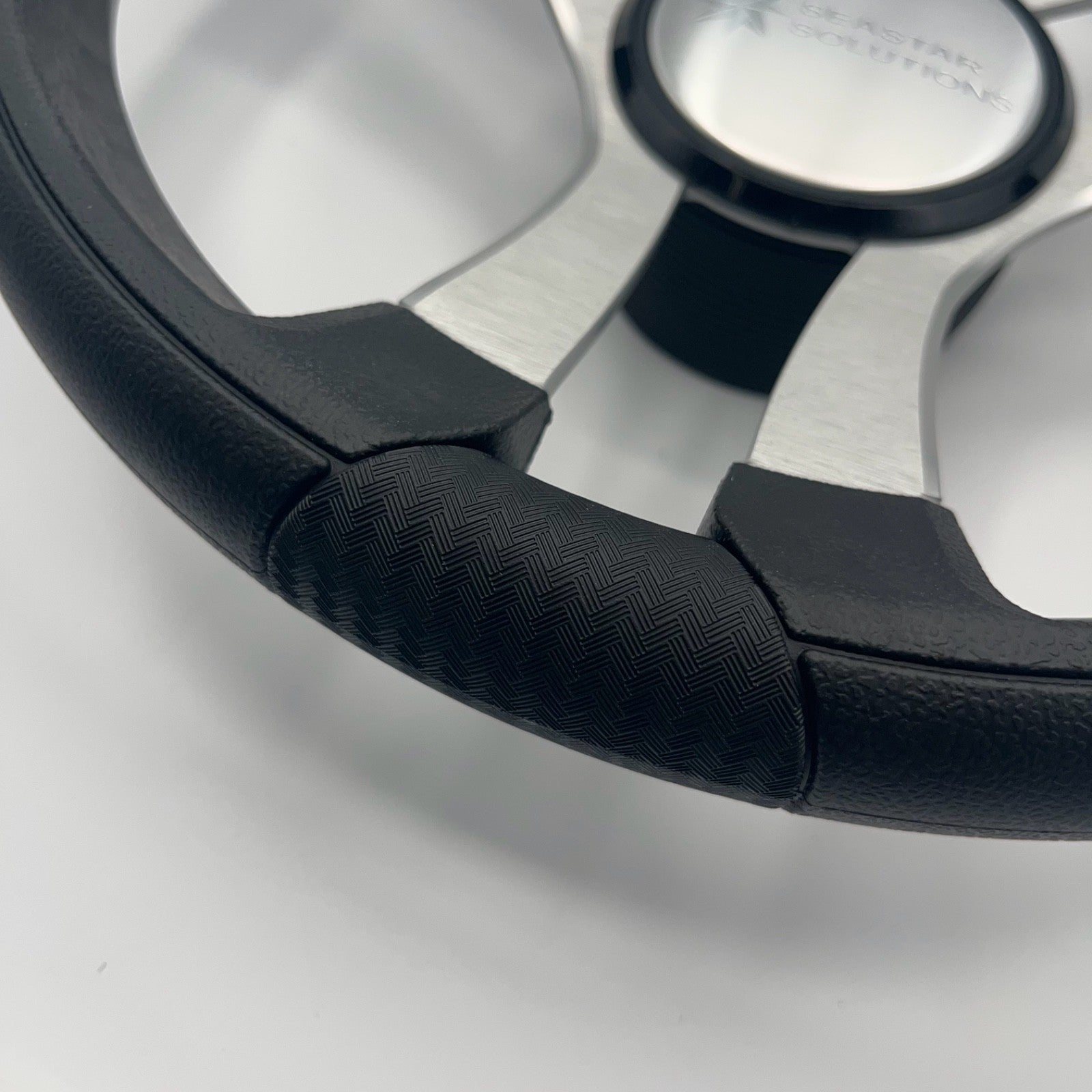 Benaco Boat Steering Wheel Brushed Aluminum Spokes | Seastar Solutions