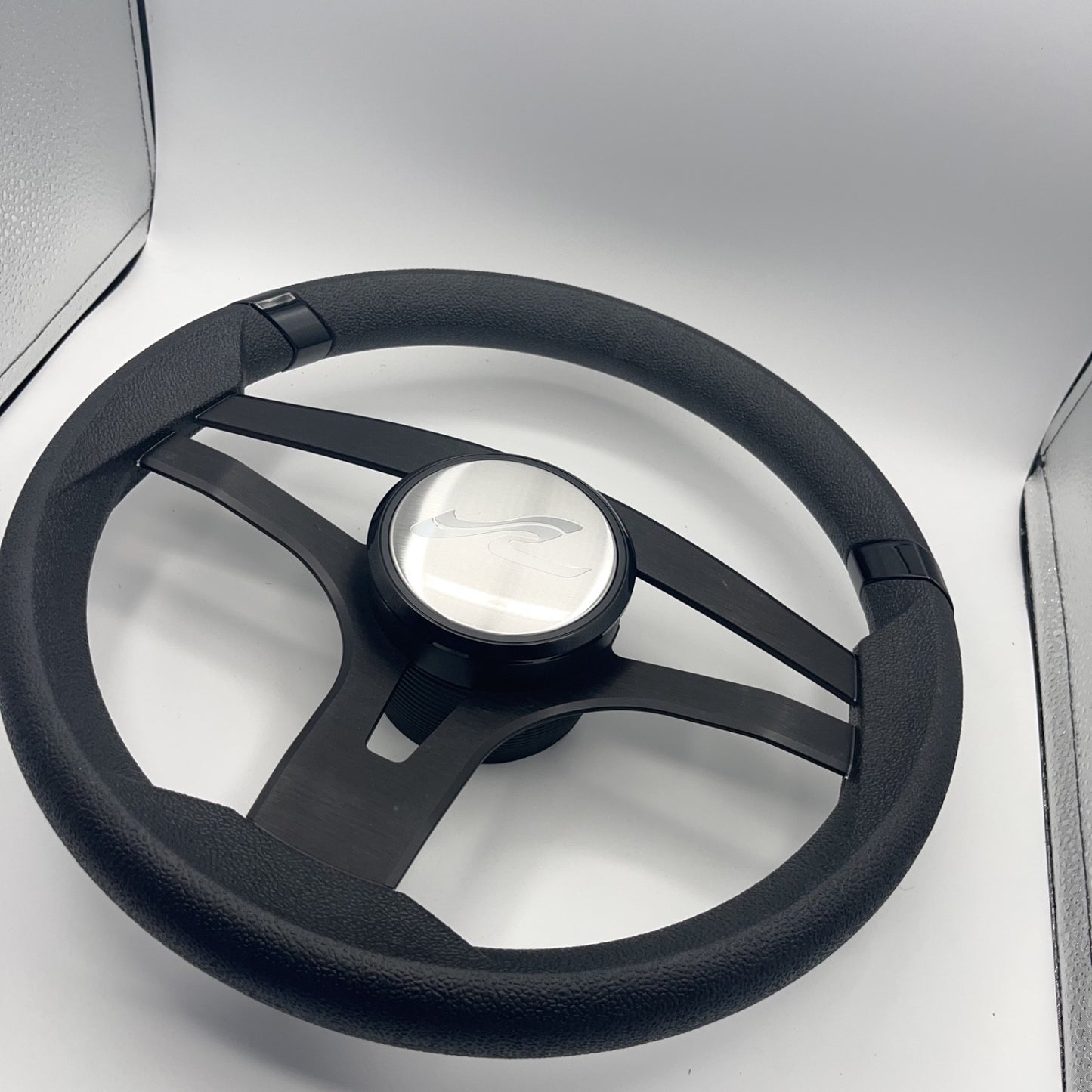 Badia Boat Steering Wheel Brushed Black Aluminum Spokes | SeaRay Boats