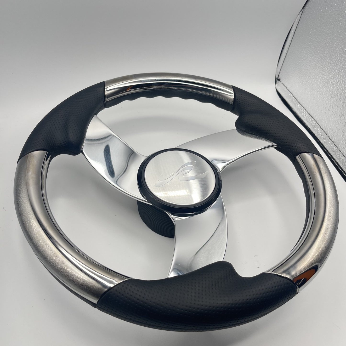 Model M533 Boat Steering Wheel Polished Alum Spoke | Sea Ray