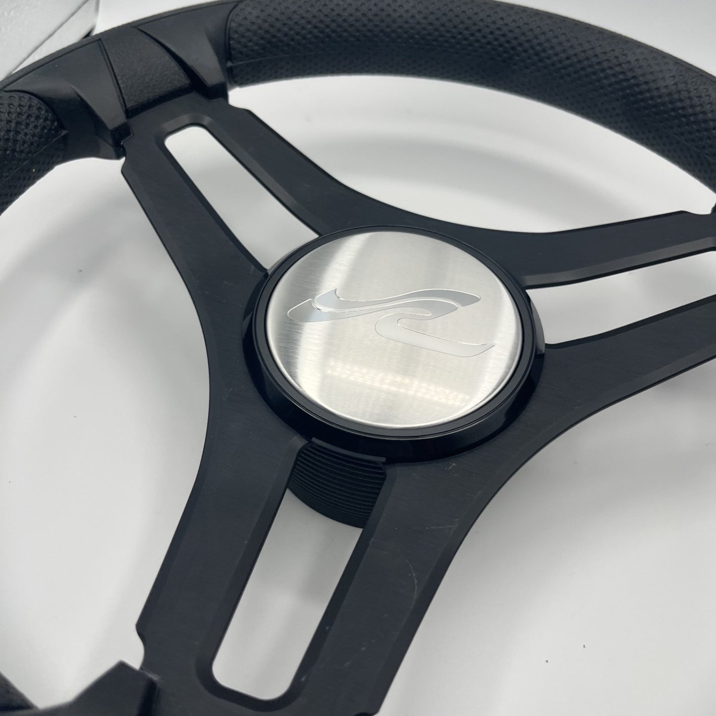 Gussi Italia Marine Steering Wheel Black Brush Metal Spokes | Sea Ray