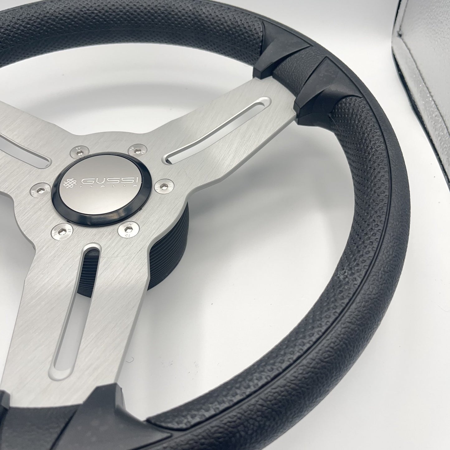 Model 15 Marine Steering Wheel Brushed Aluminum Spokes | Gussi Logo