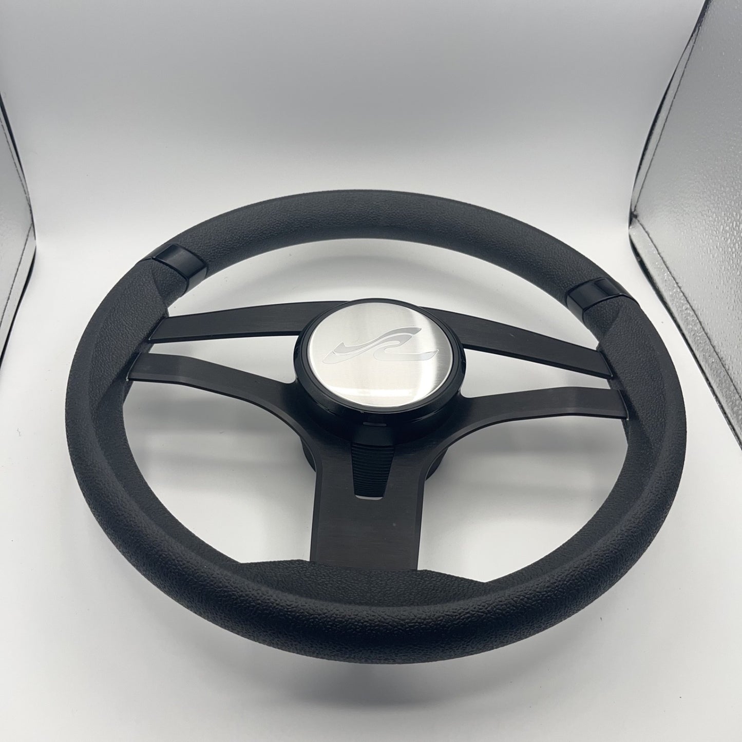 Badia Boat Steering Wheel Brushed Black Aluminum Spokes | SeaRay Boats