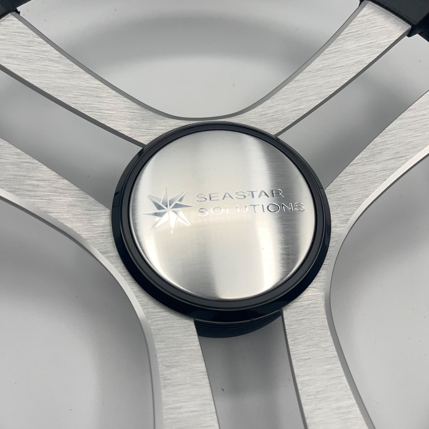 Benaco Boat Steering Wheel Brushed Aluminum Spokes | Seastar Solutions