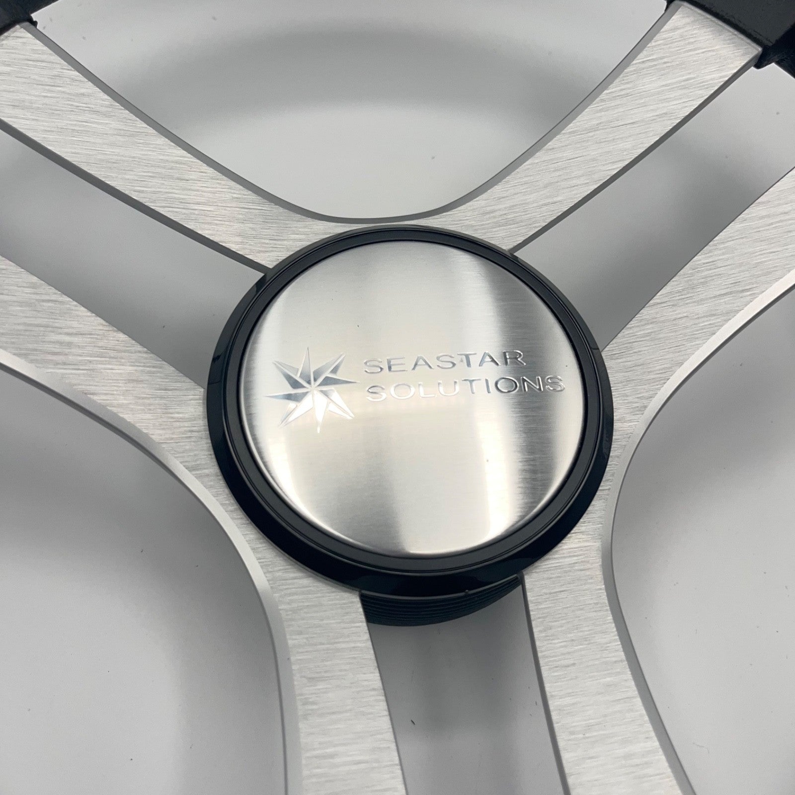 Benaco Boat Steering Wheel Brushed Aluminum Spokes | Seastar Solutions