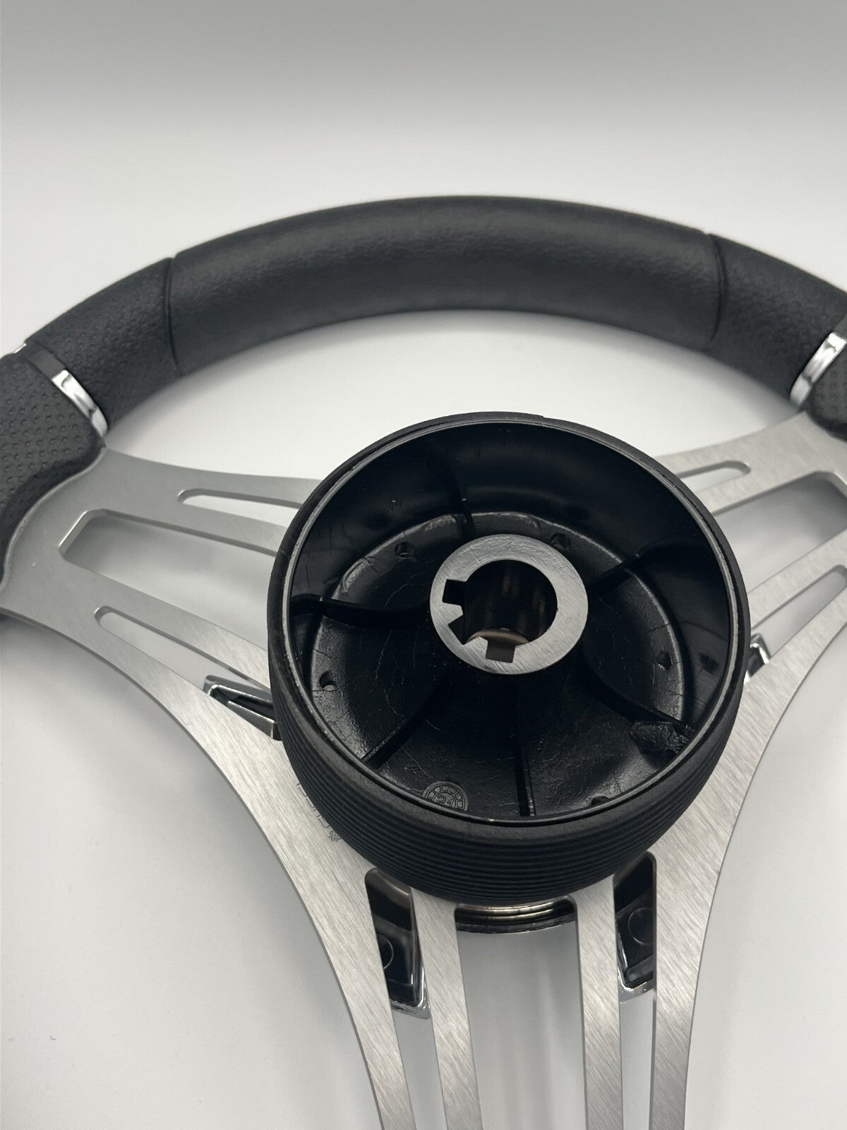 Verona Boat Steering Wheel Gray Brushed Aluminum Spokes | Gussi Italia