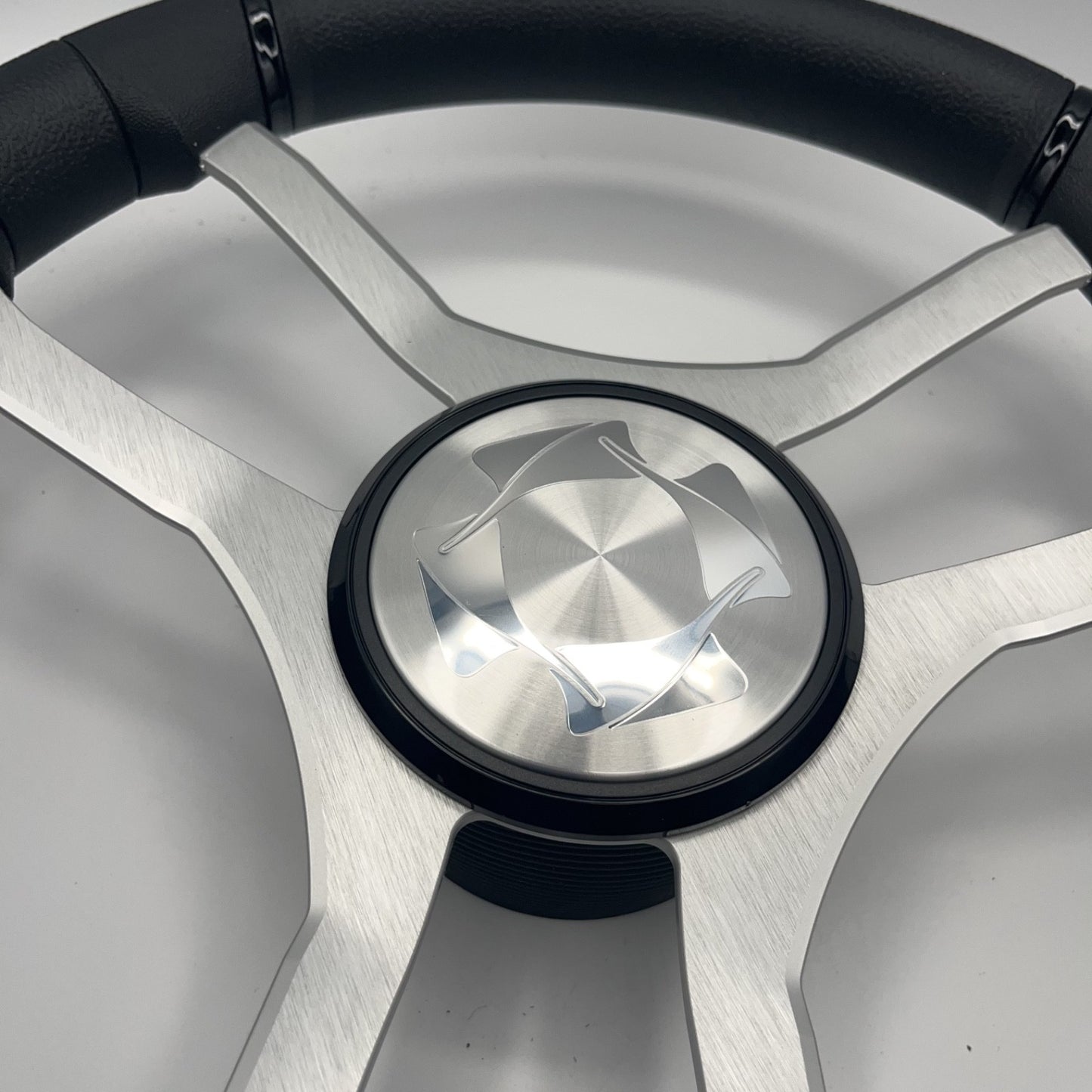 Malera Boat Steering Wheel Brushed Aluminum Spokes | Stingray