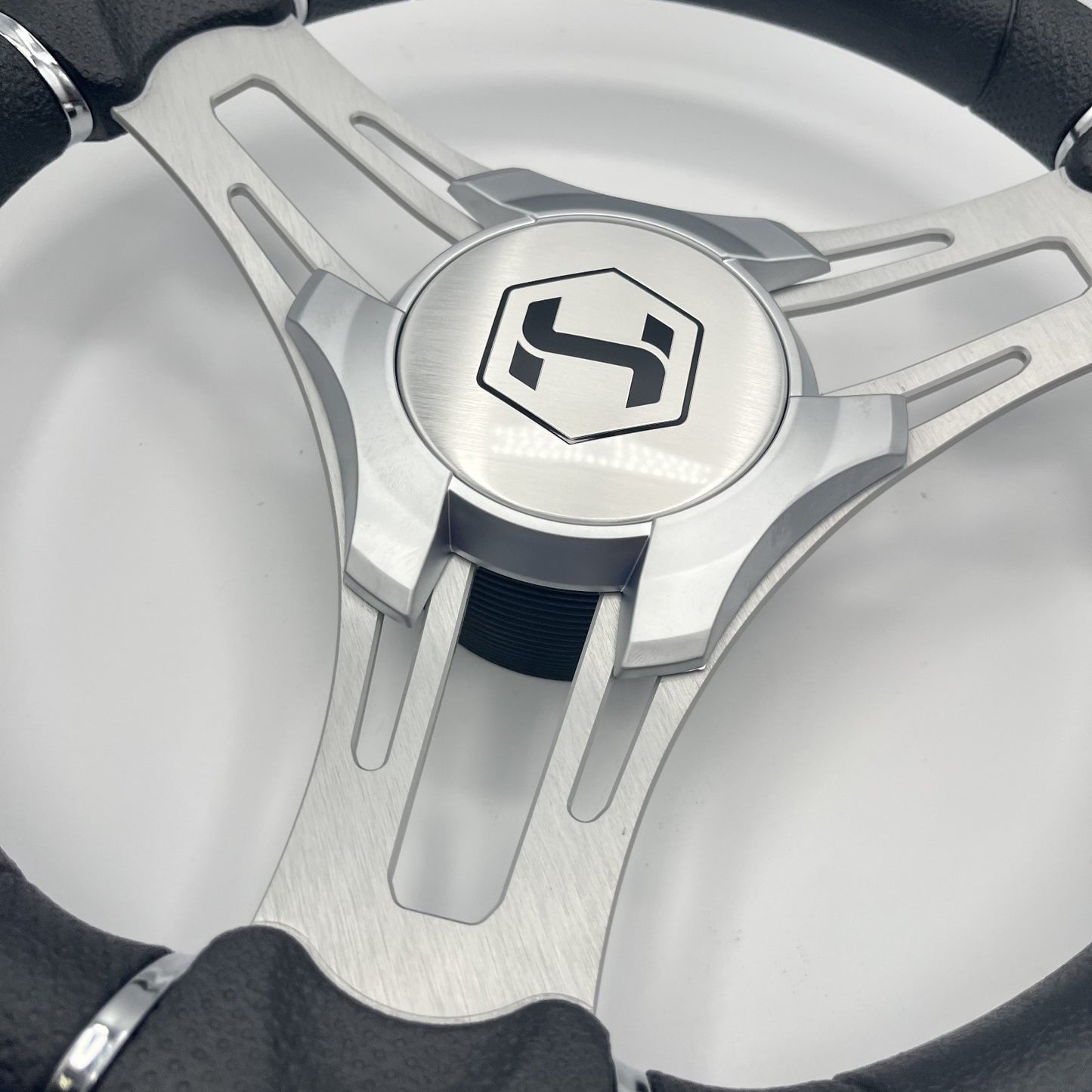Verona Boat Steering Wheel Brush Alum Spoke | Harris Pontoon