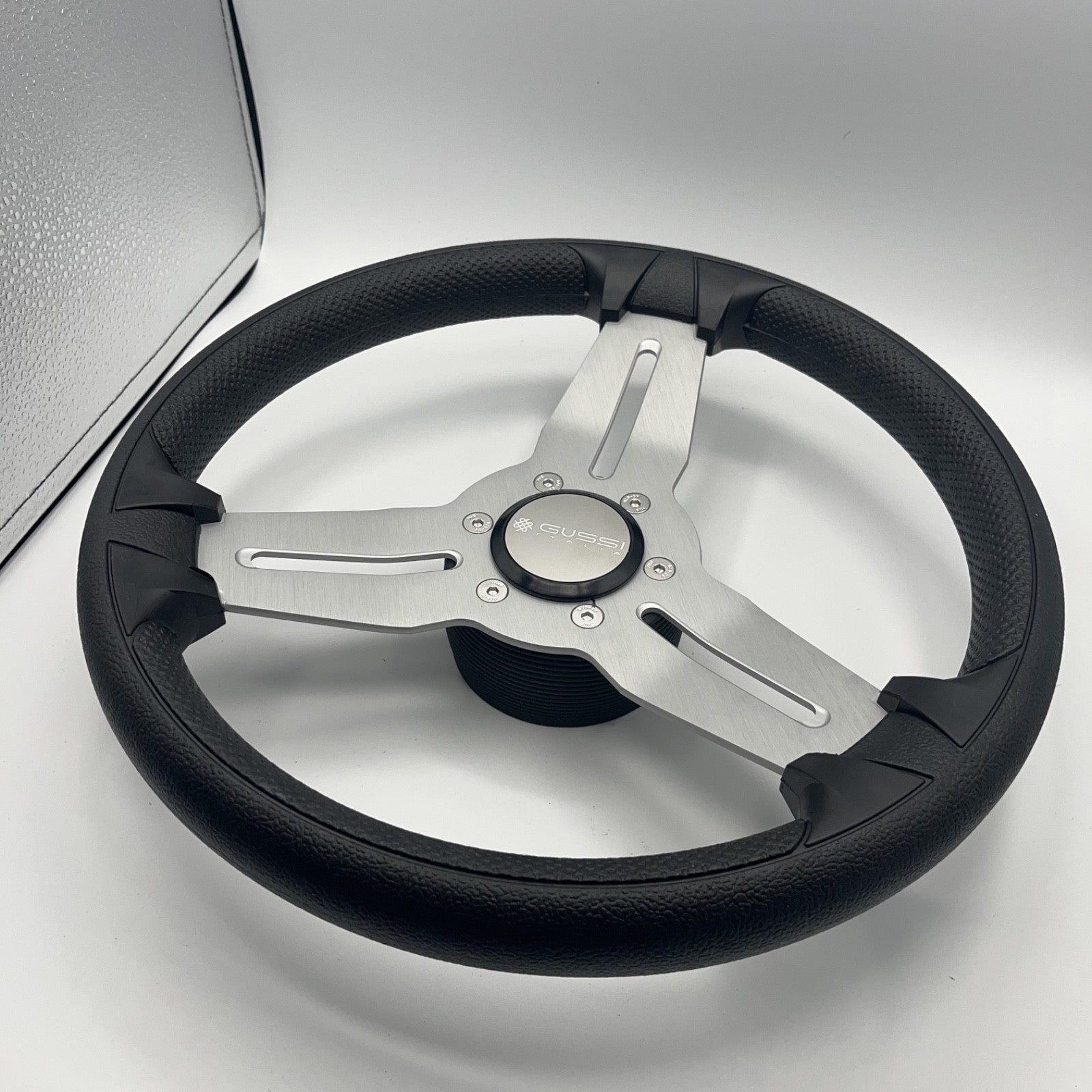 Model 15A Marine Steering Wheel Brushed Alum Spokes | Gussi Italia Cap