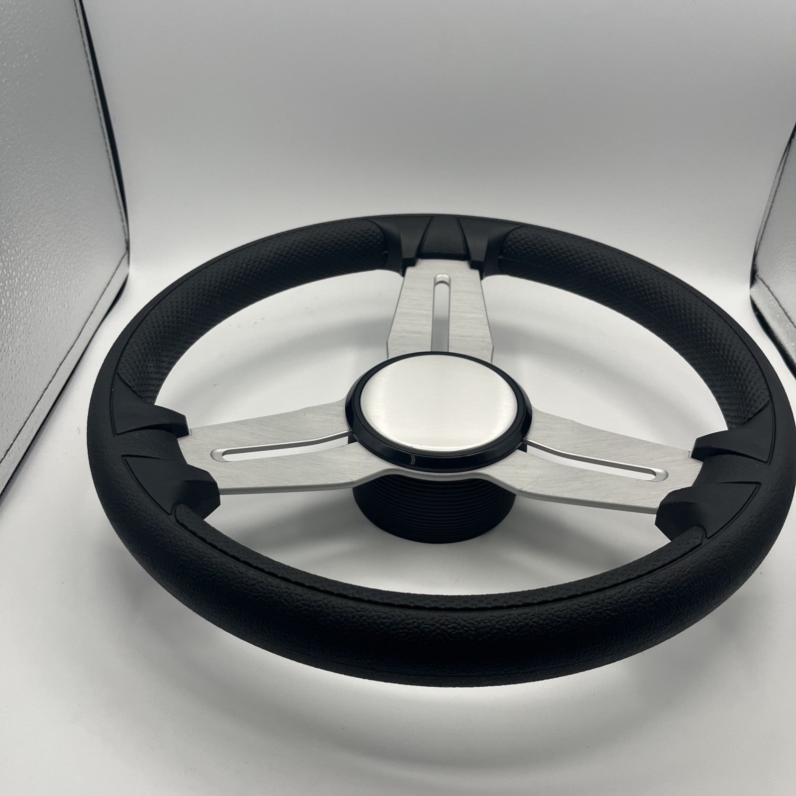 Model 15 Marine Steering Wheel Brush Alum Spokes | Silver Dome