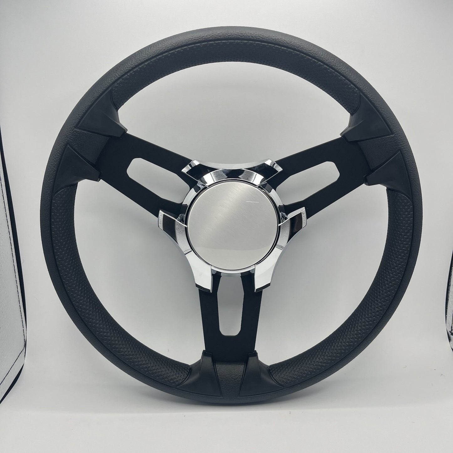 Gussi Italia Boat Model 15 Steering Wheel Black Brushed Alum Spokes |Plain