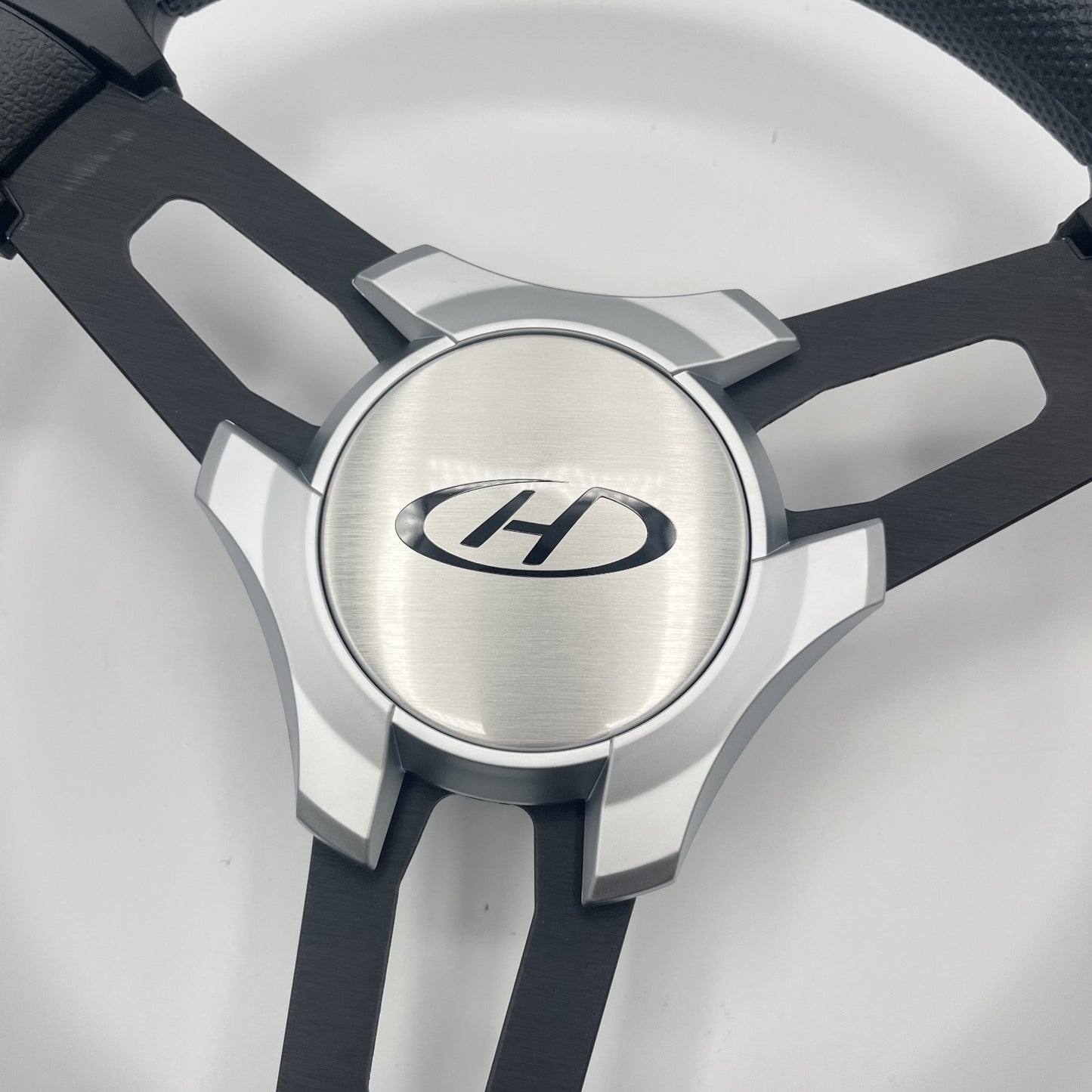Gussi Italia Boat Model 15 Steering Wheel Black Brushed Alum Spokes | Harris