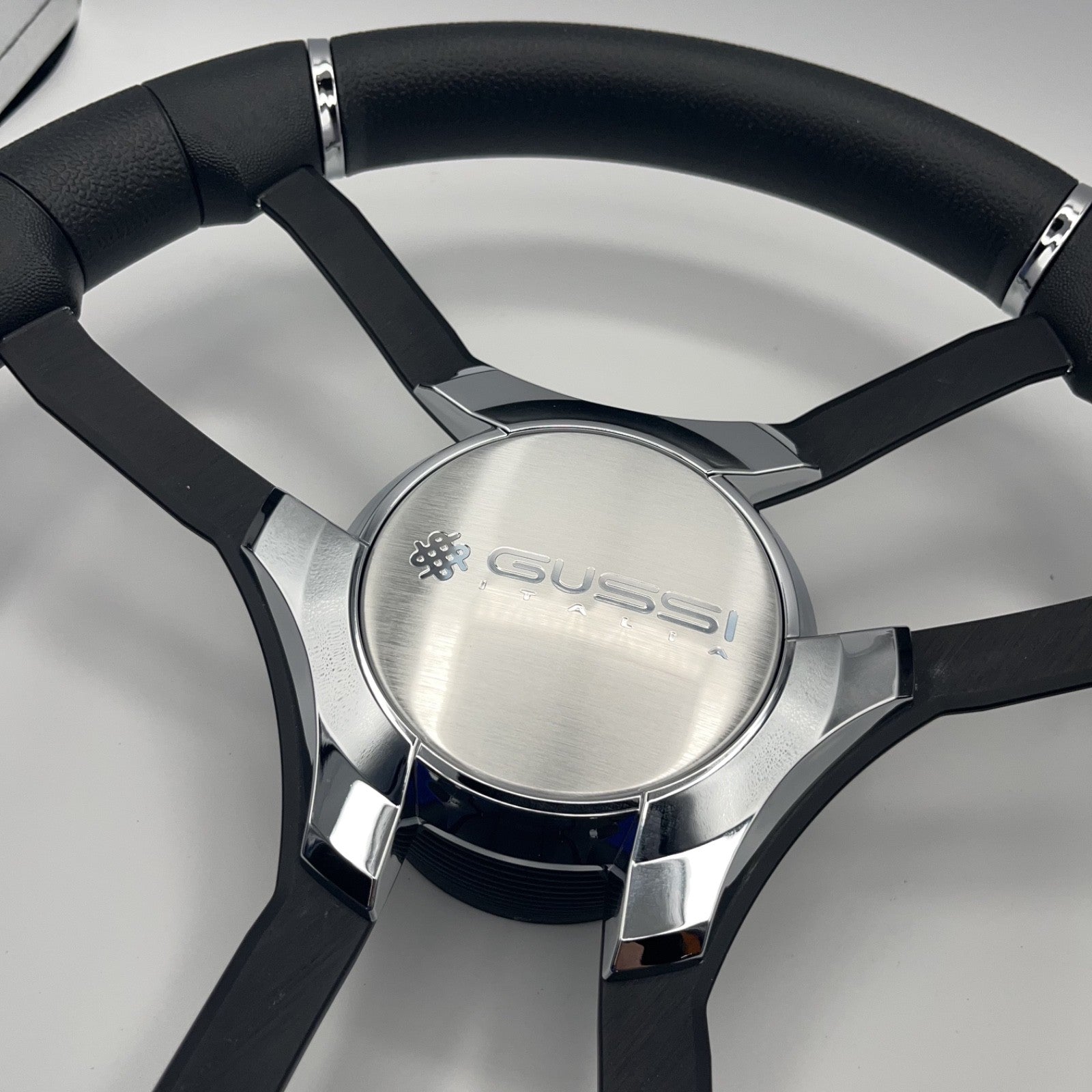 Malera Boat Steering Wheel Black Aluminum Spokes | Gussi Italia Logo