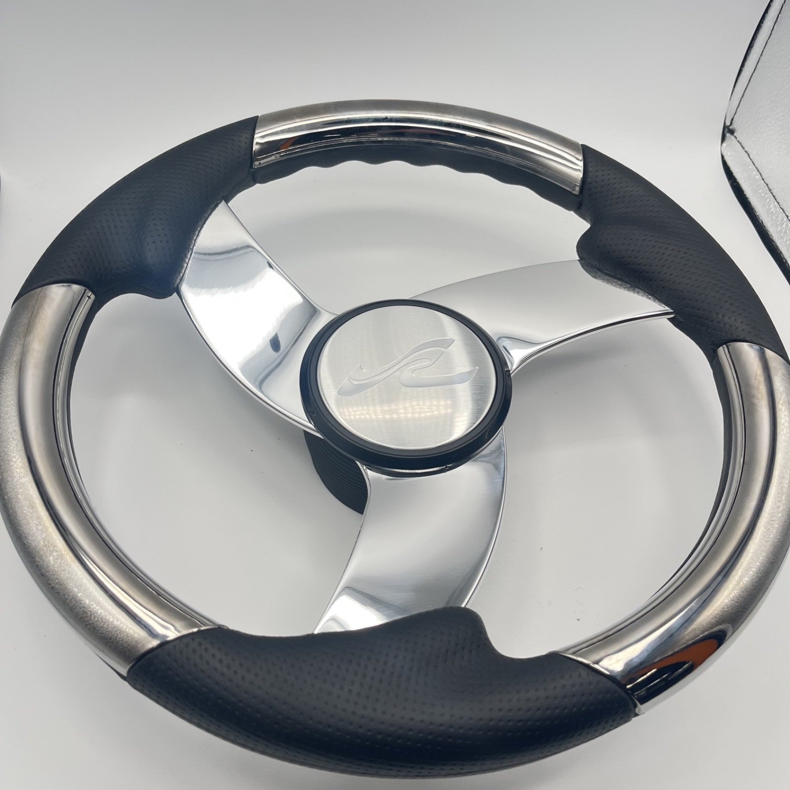 Model M533 Boat Steering Wheel Polished Alum Spoke | Sea Ray