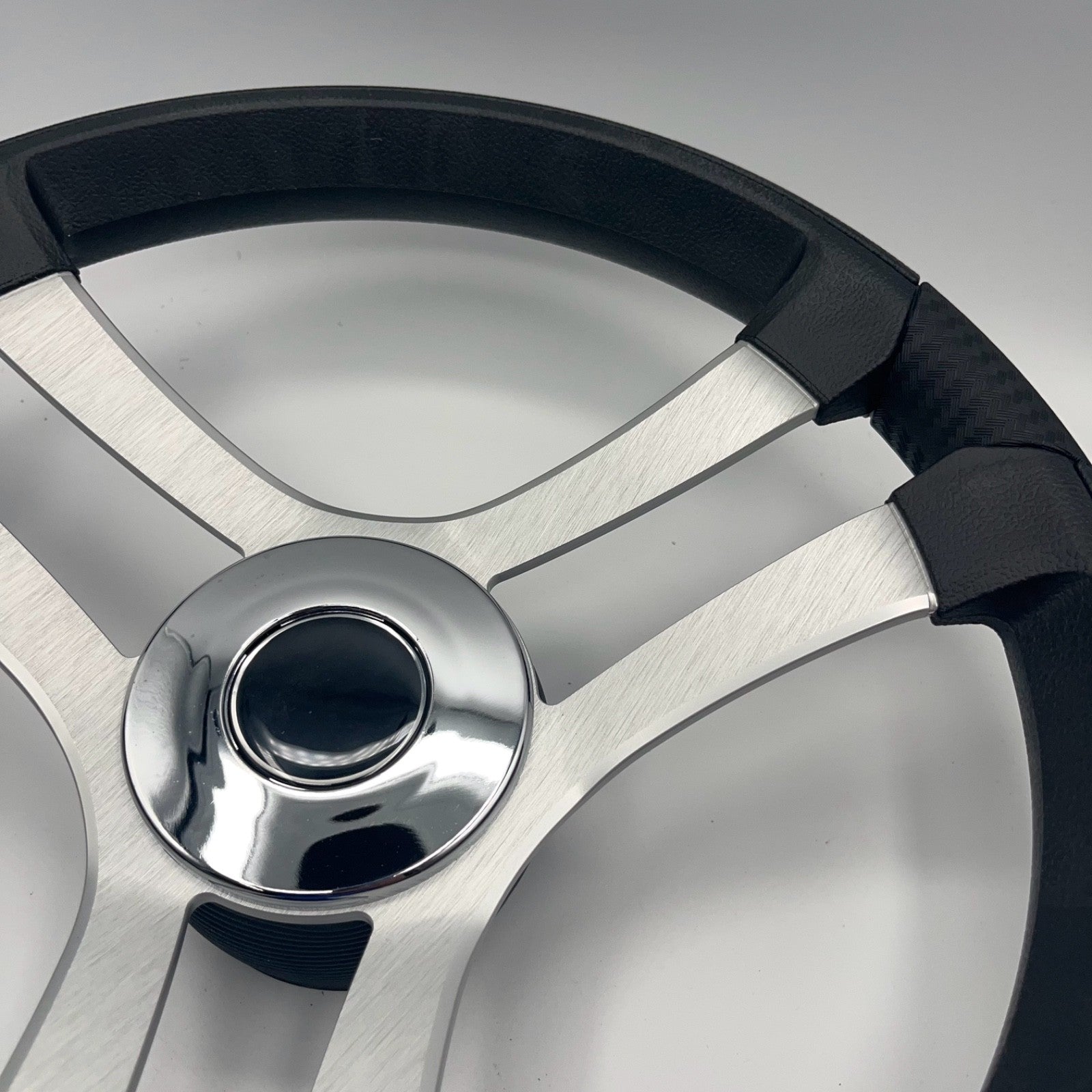 Benaco Boat Steering Wheel Brushed Aluminum Spokes | Chrome-style Dome
