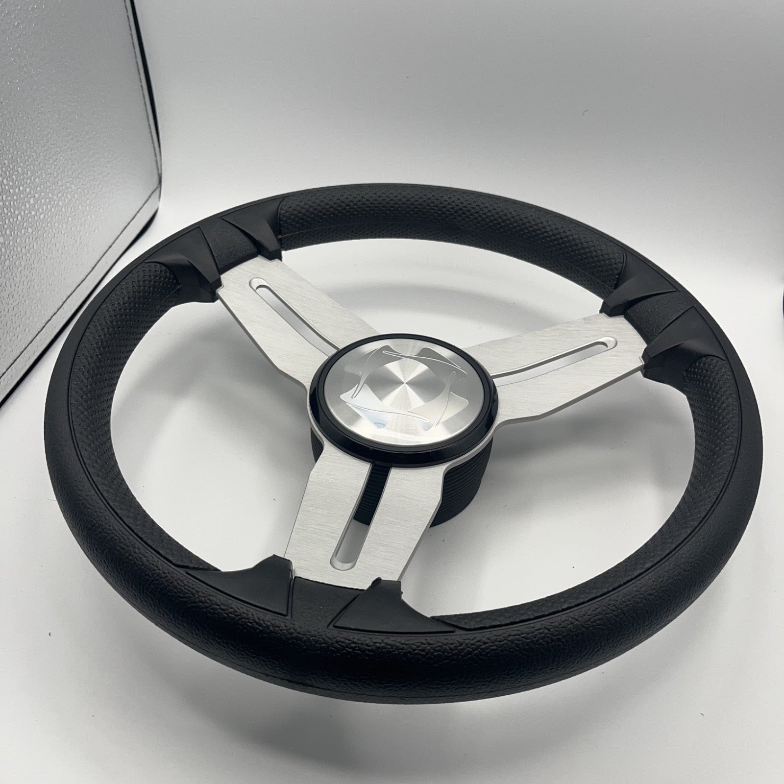 Model 15A Marine Steering Wheel Brushed Alum Spokes | Stingray Boats Cap