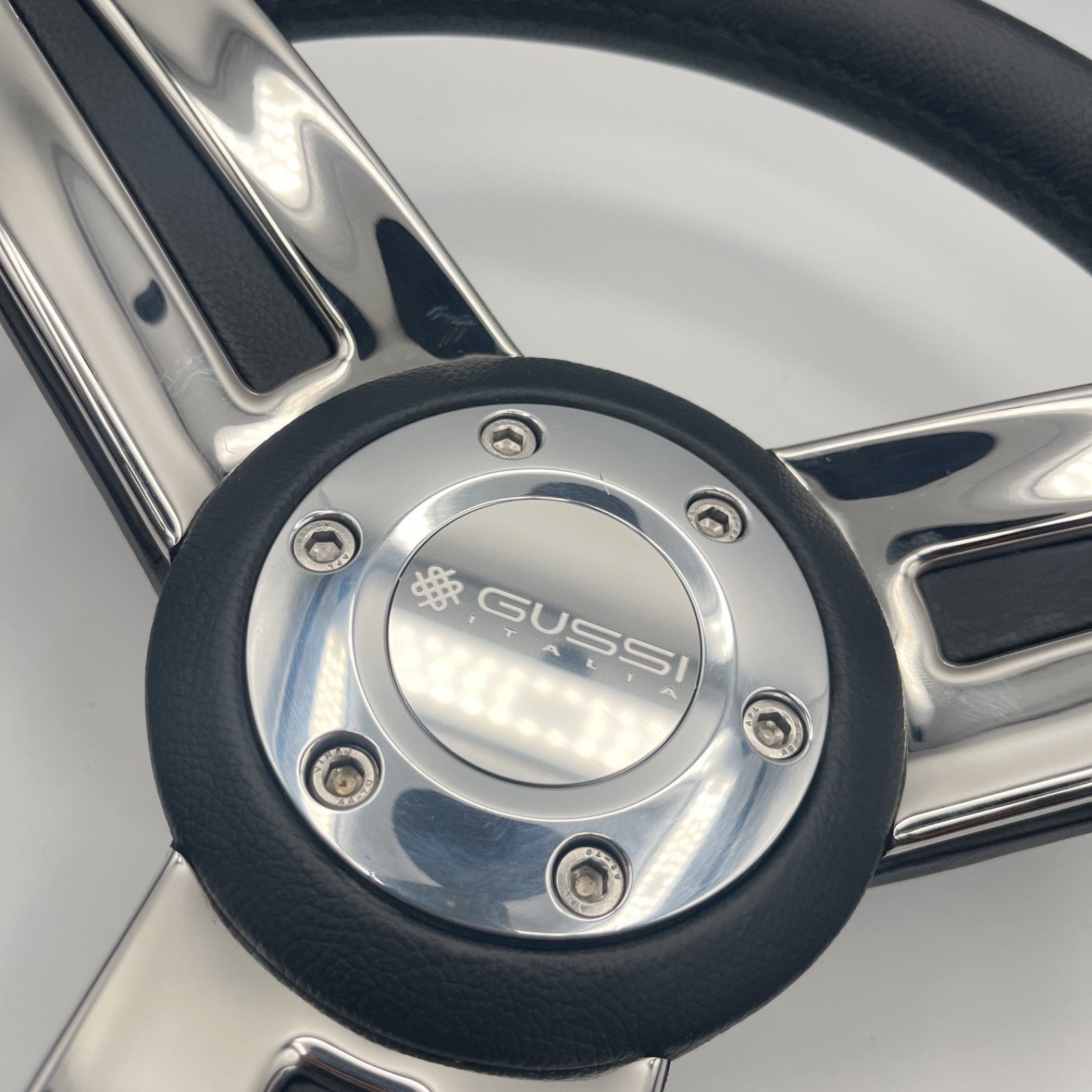 Gussi Italia Marine Steering Wheel Stainless Steel Spoke Soft Touch Rim | Gussi