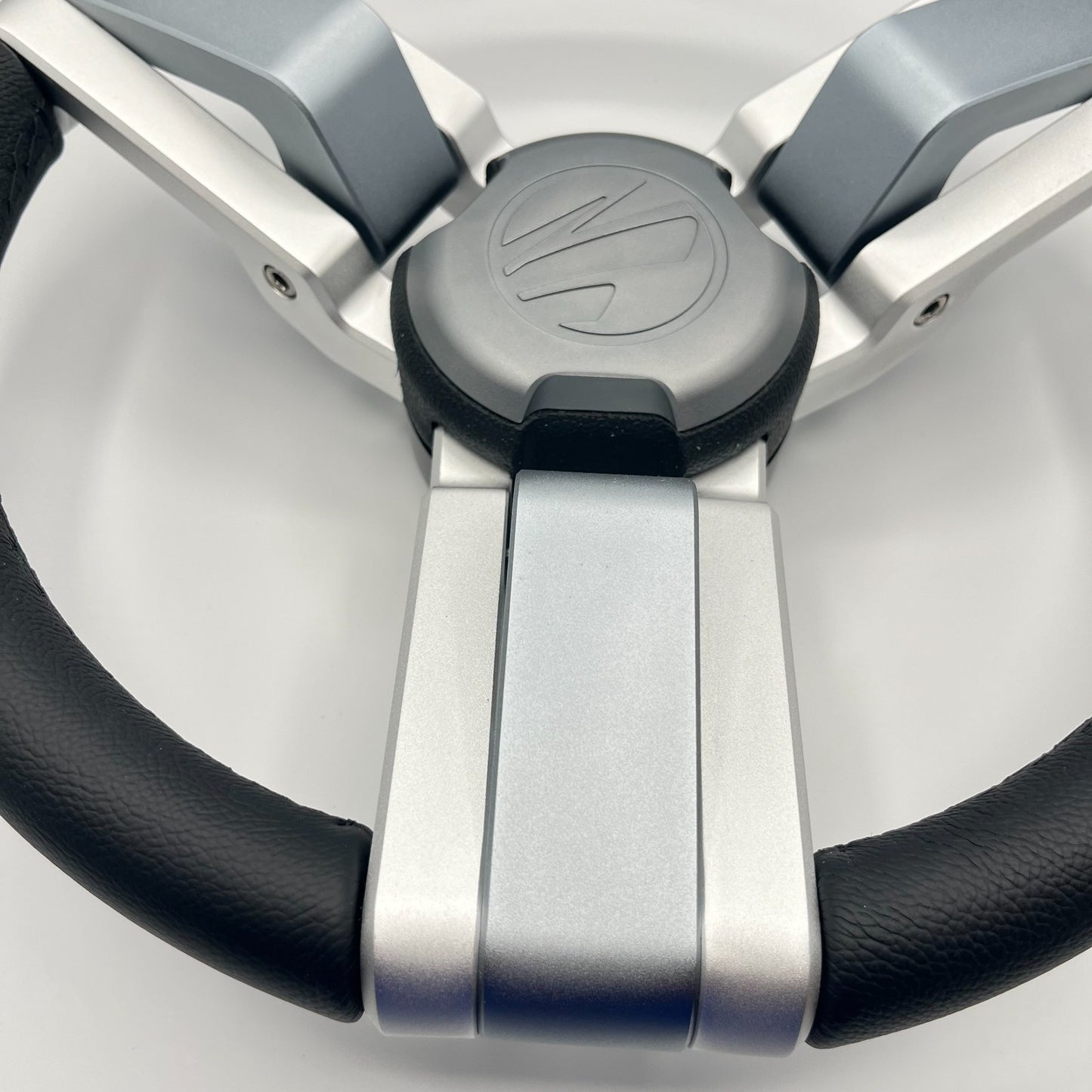 Gussi Italia Marine Steering Wheel Multi Color Gray Aluminum Wheel | Tige