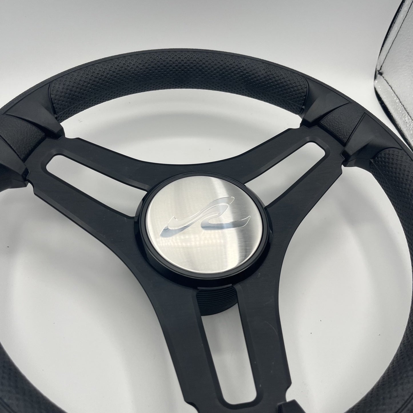 Gussi Italia Marine Steering Wheel Black Brush Metal Spokes | Sea Ray