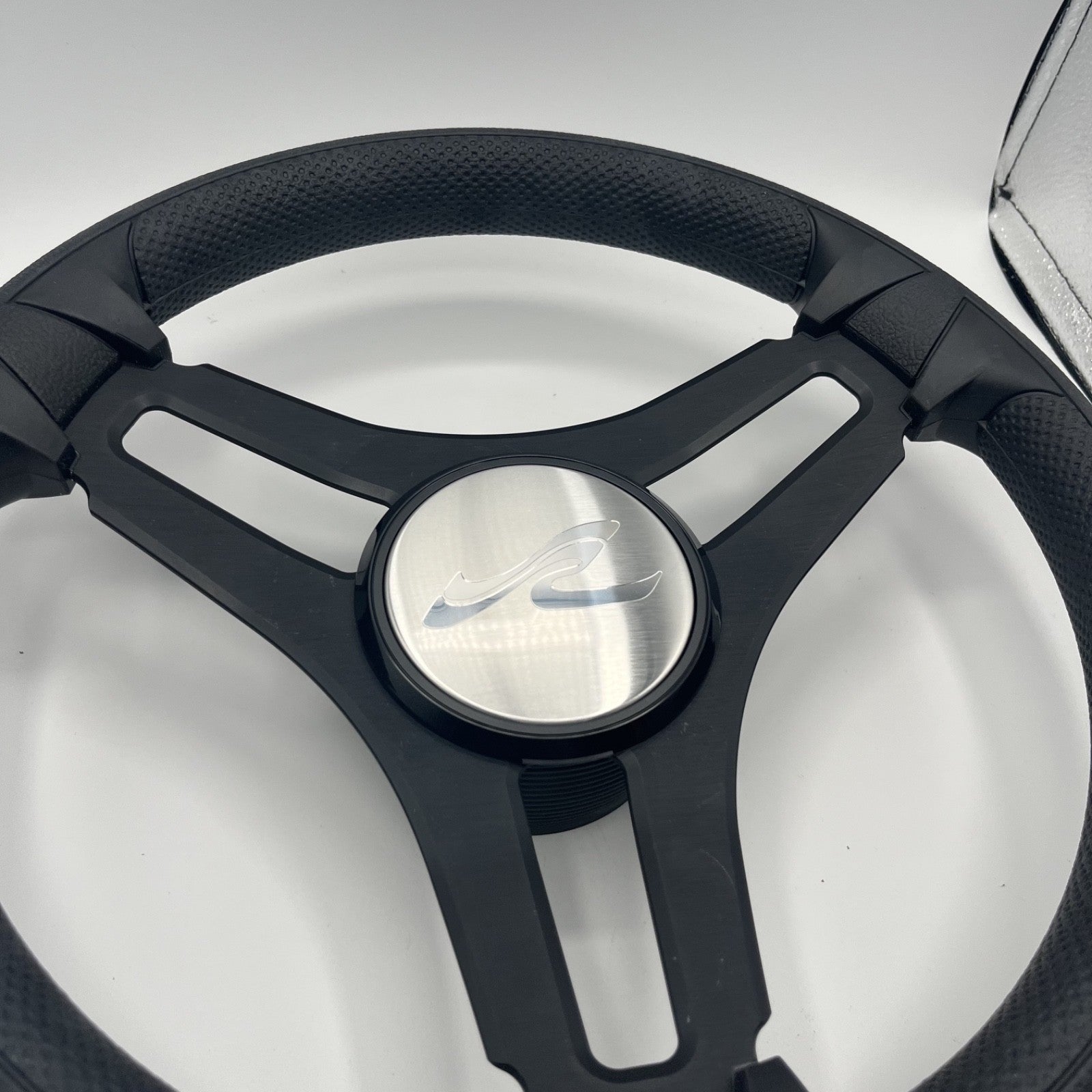 Gussi Italia Marine Steering Wheel Black Brush Metal Spokes | Sea Ray