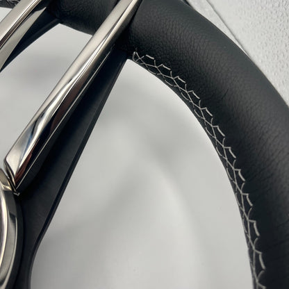 Varatti Boat Steering Wheel Stainless Steel Spoke Leather Rim | Varatti Logo