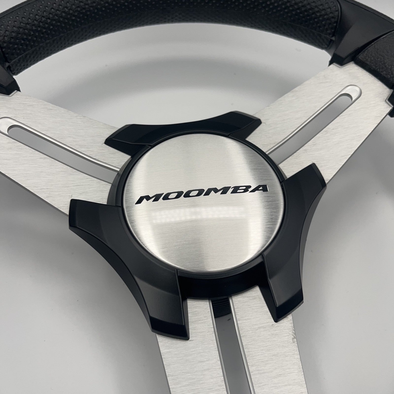 Model 15 Marine Steering Wheel Brushed Aluminum Spokes | Moomba