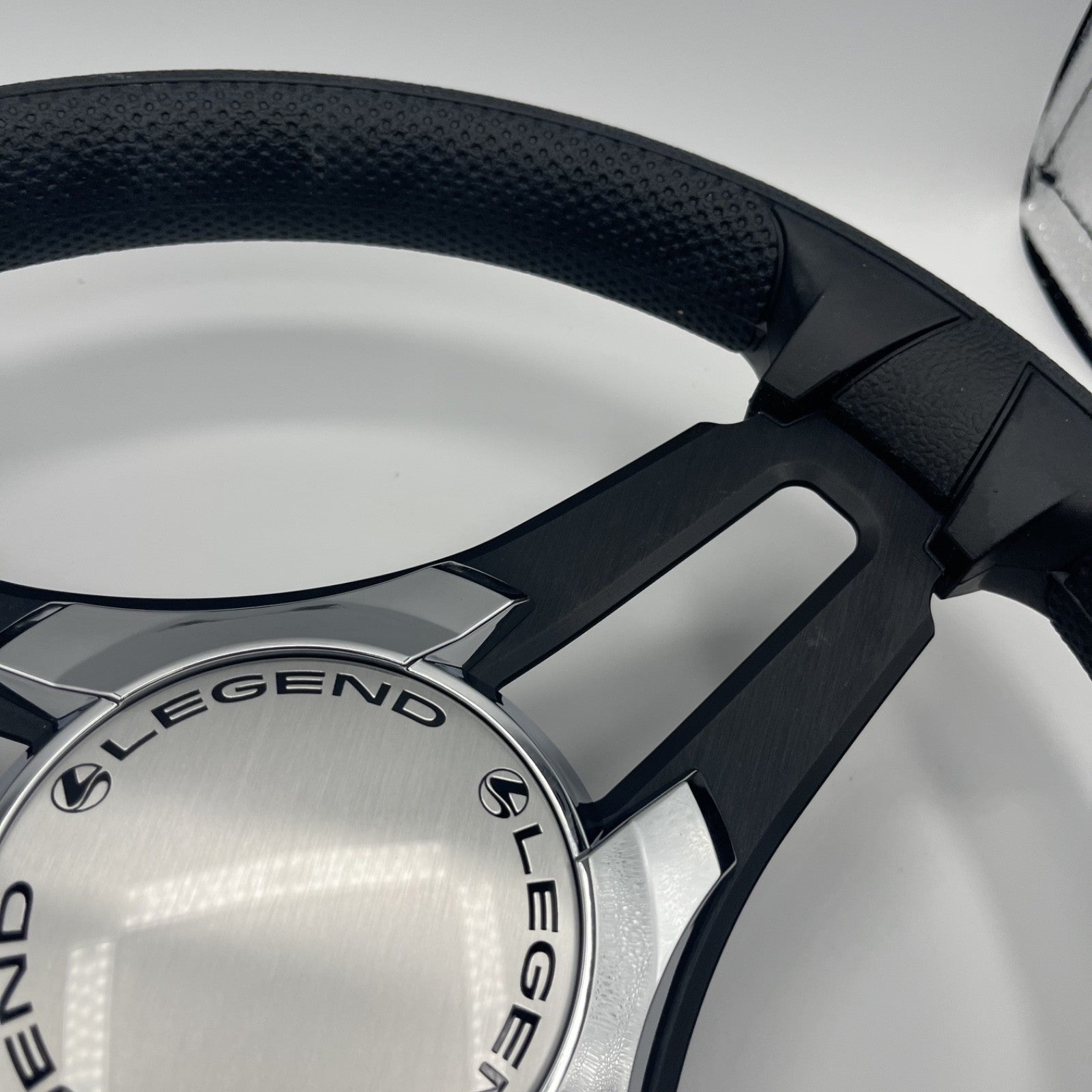 Gussi Italia Marine Steering Wheel Black Brush Metal Spokes | Legend