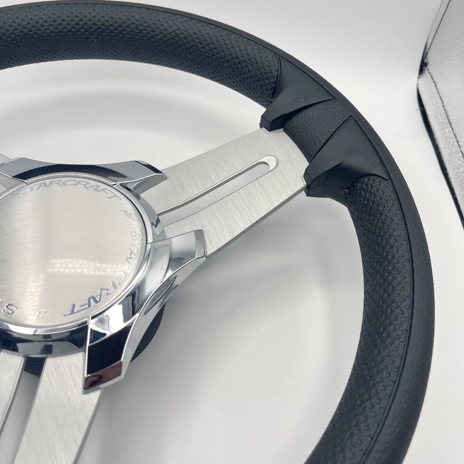 Model 15 Marine Steering Wheel Brush Alum Spokes | Starcraft Chrome