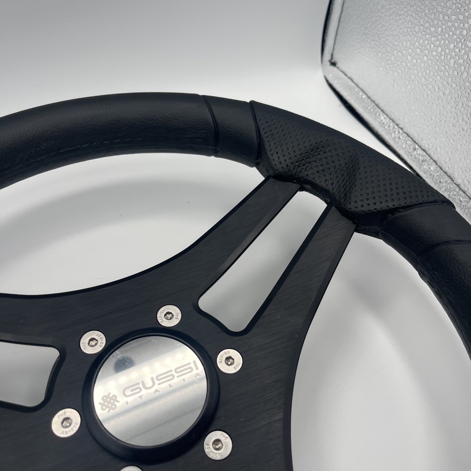Molinara Marine Steering Wheel Black Brushed Alum Spokes | Gussi Italia