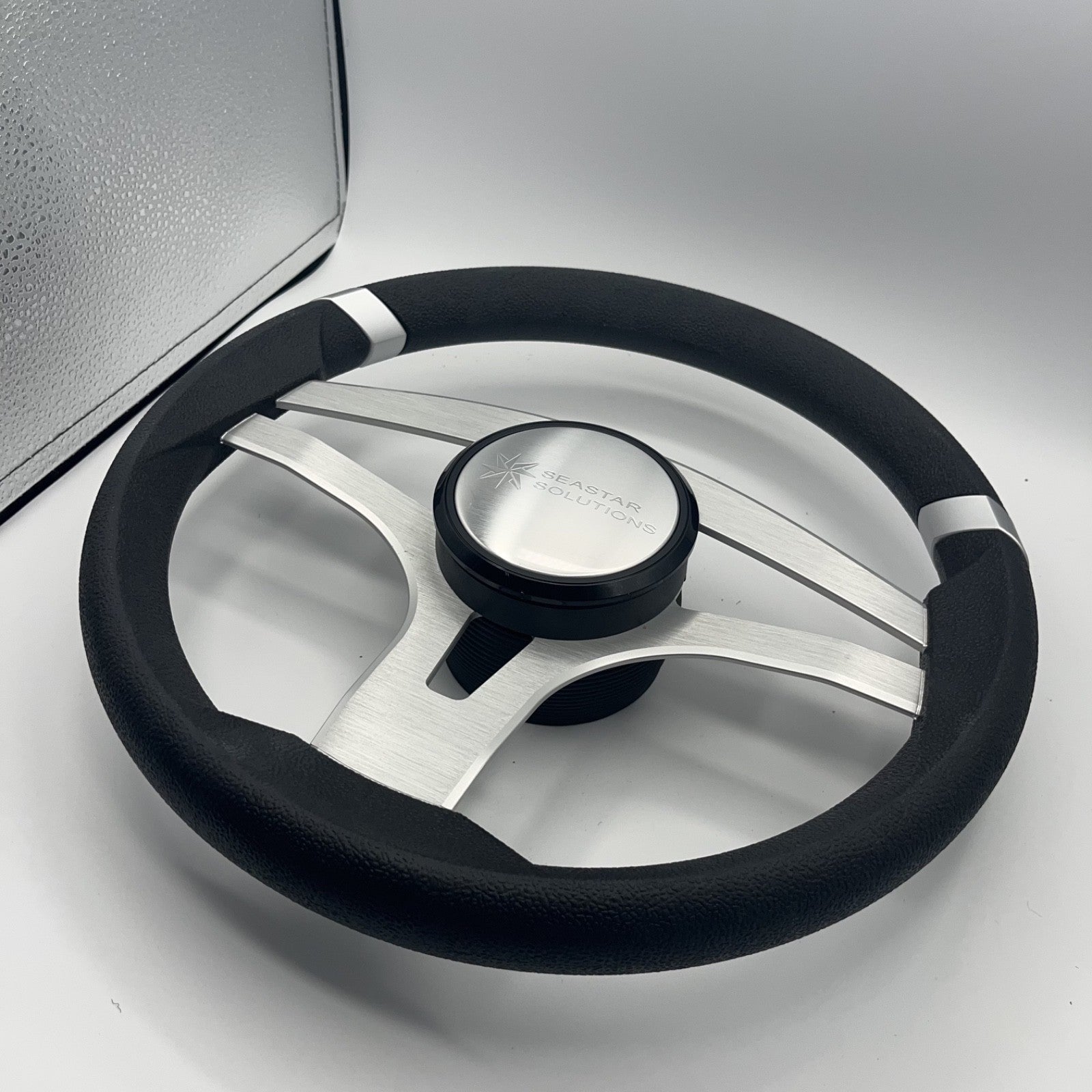 Badia Boat Steering Wheel Brushed Aluminum Spokes | Seastar Solutions