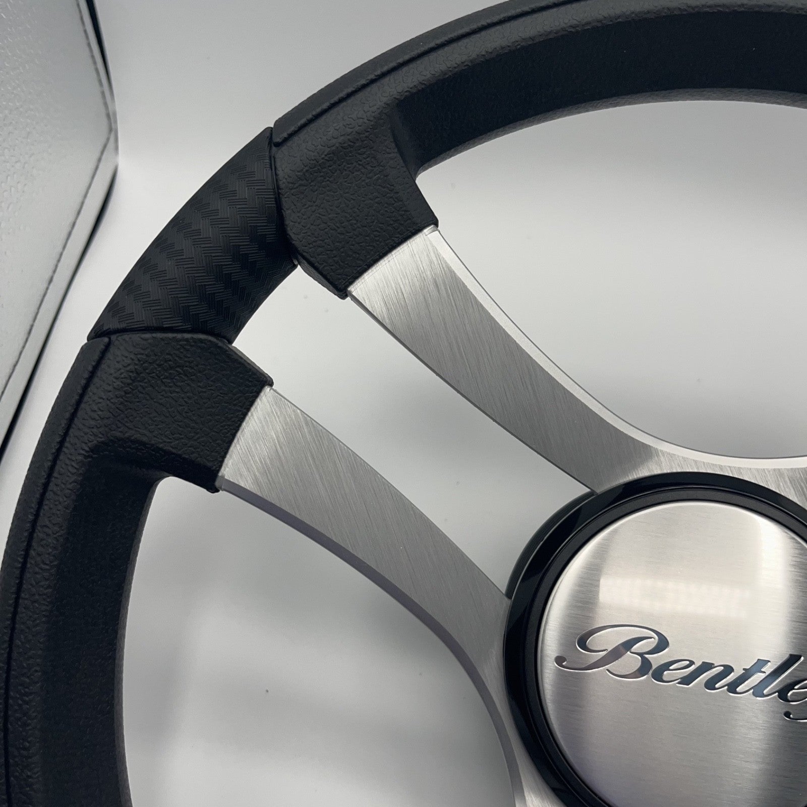 Benaco Boat Steering Wheel Brushed Aluminum Spokes | Bentley