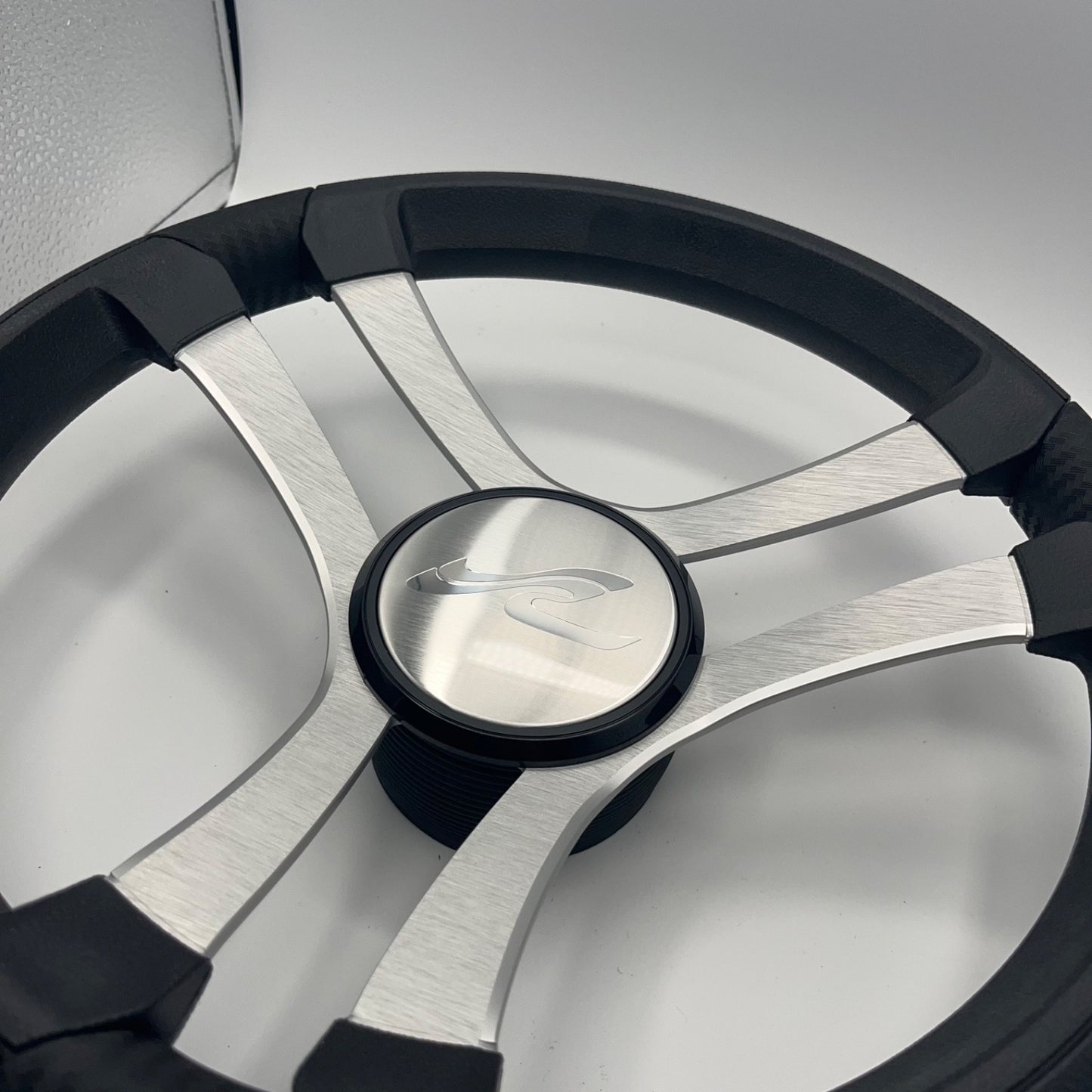 Benaco Boat Steering Wheel Brushed Aluminum Spokes | SeaRay Boats