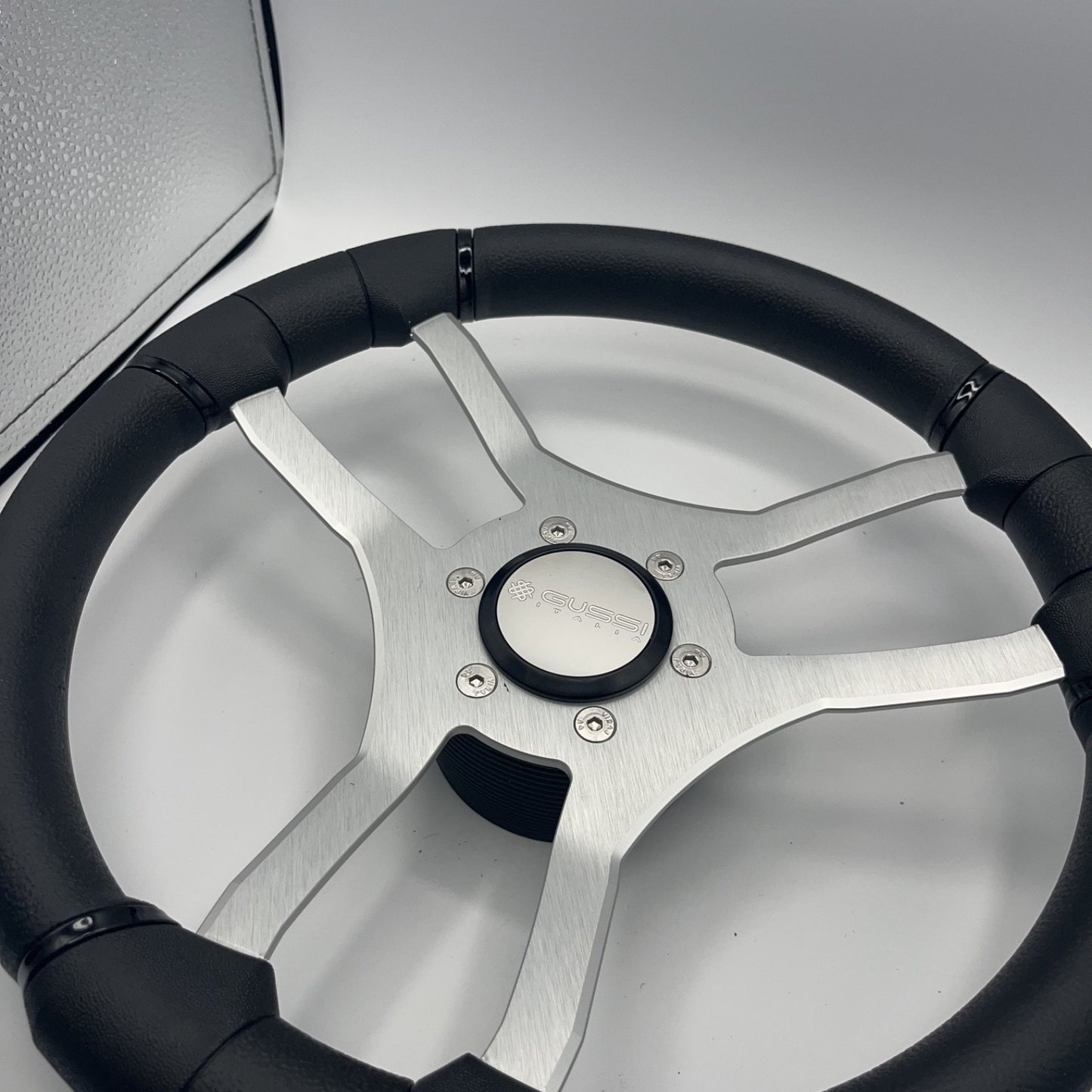 Malera Boat Steering Wheel Brushed Aluminum Spokes | Gussi Snap-in