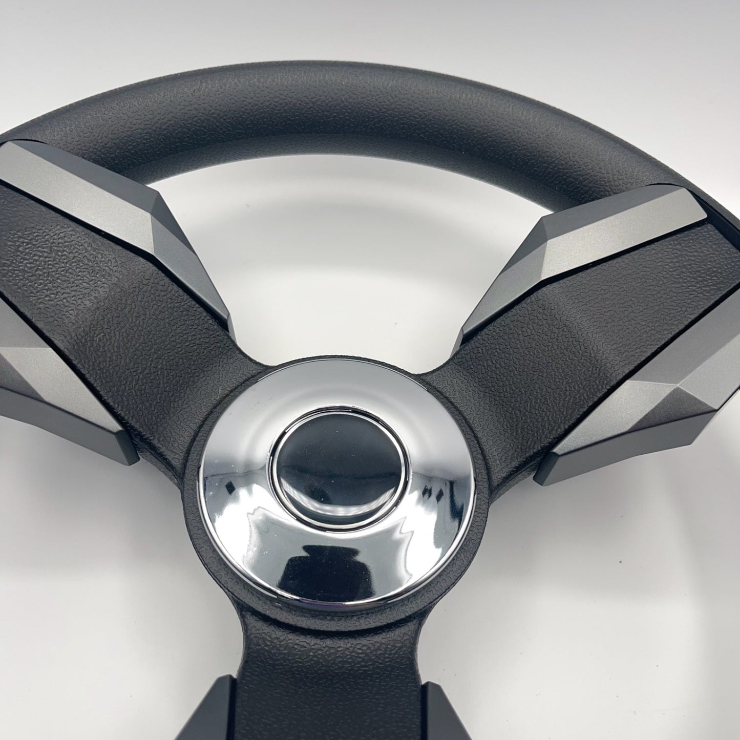 Collina Boat Steering Wheel Dark Gray Inserts - Stingray - Keyed ONLY