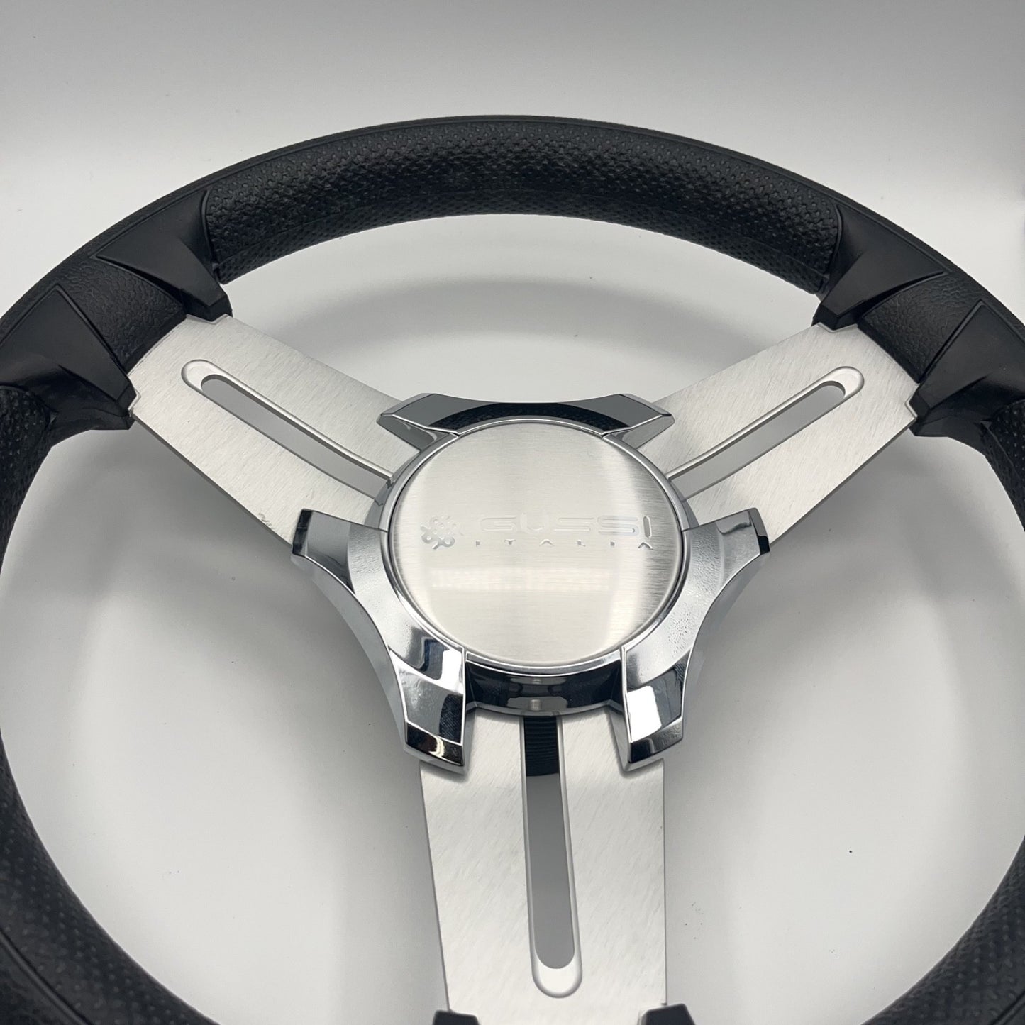 Model 15 Marine Steering Wheel Brushed Aluminum Spokes | Gussi Logo