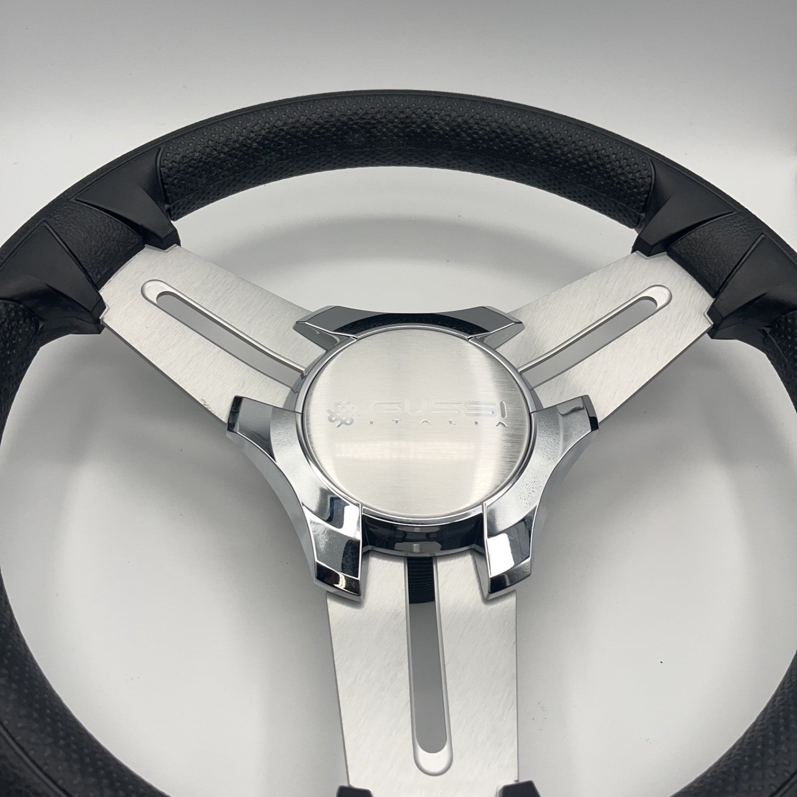 Model 15 Marine Steering Wheel Brushed Aluminum Spokes | Gussi Logo