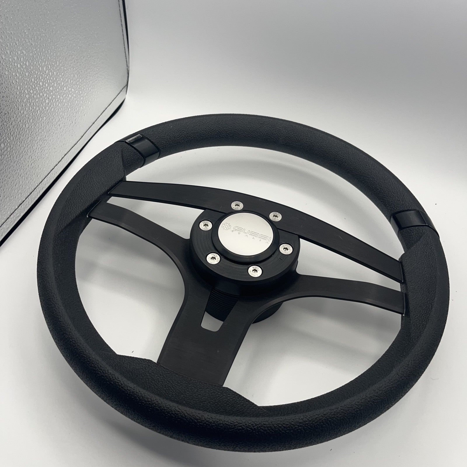Badia Boat Steering Wheel Brushed Black Aluminum Spokes | Gussi Snap-in