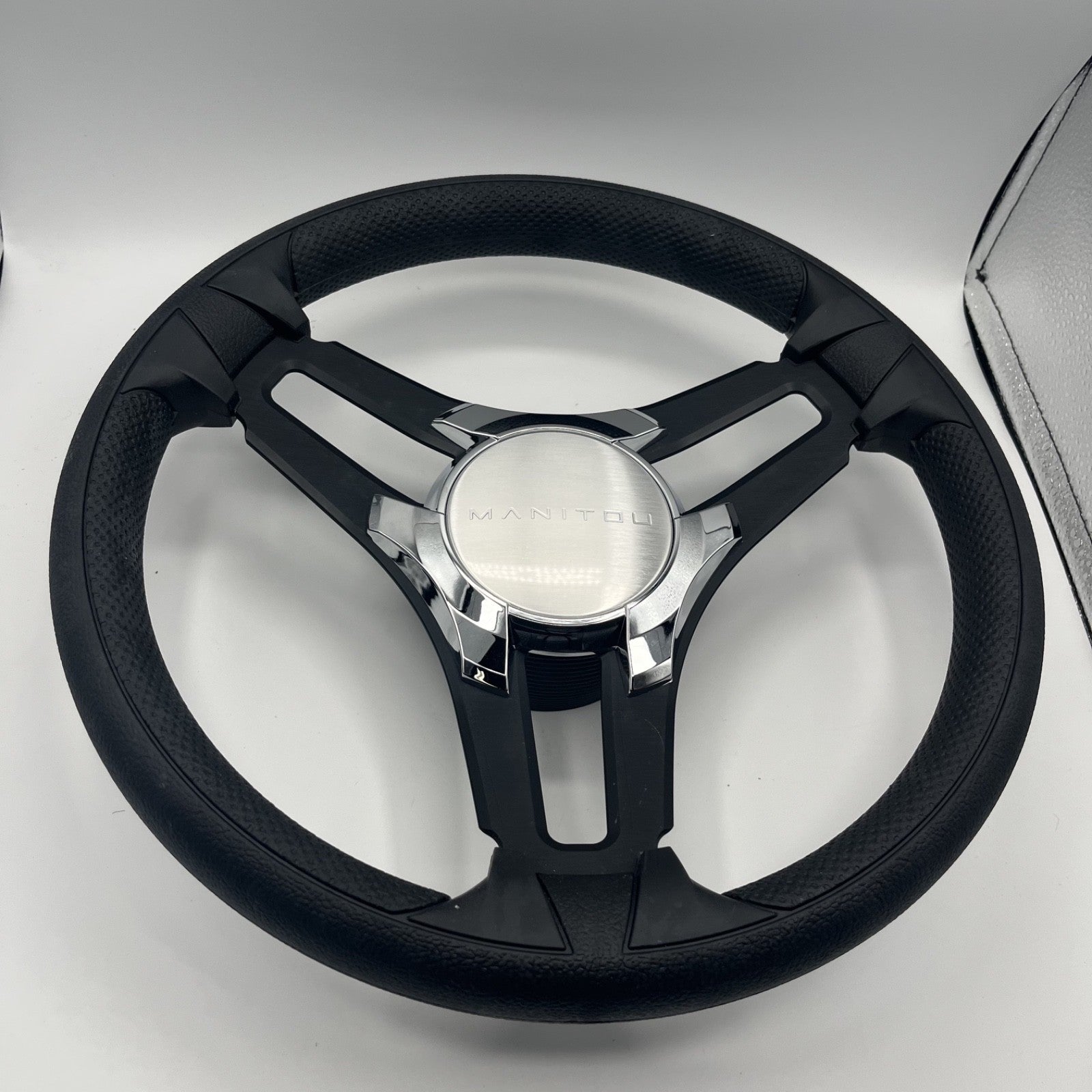 Gussi Italia Marine Steering Wheel Black Brush Metal Spokes | Manitou
