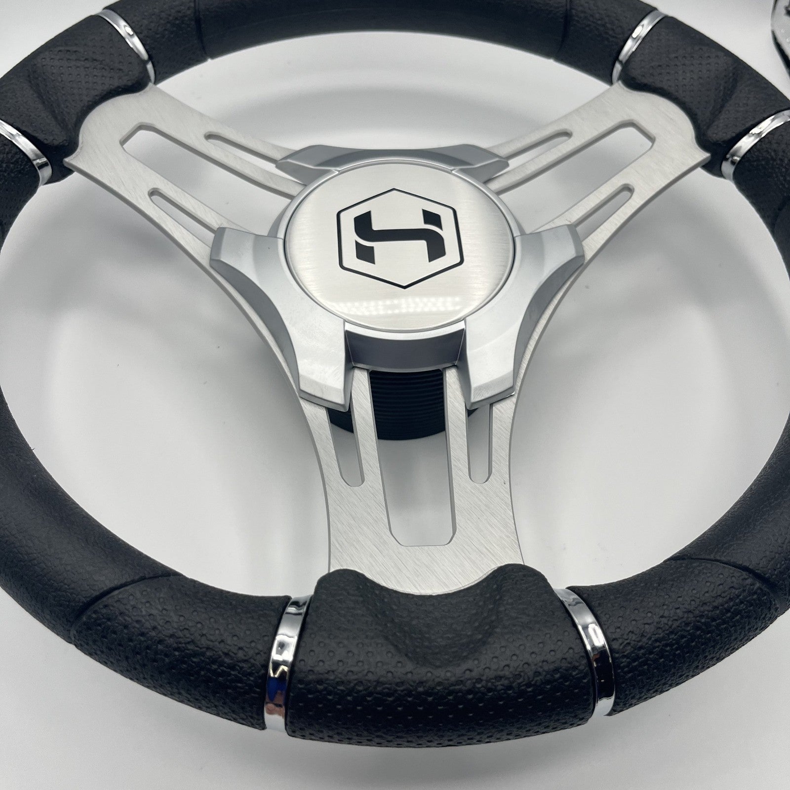 Verona Boat Steering Wheel Brush Alum Spoke | Harris Pontoon